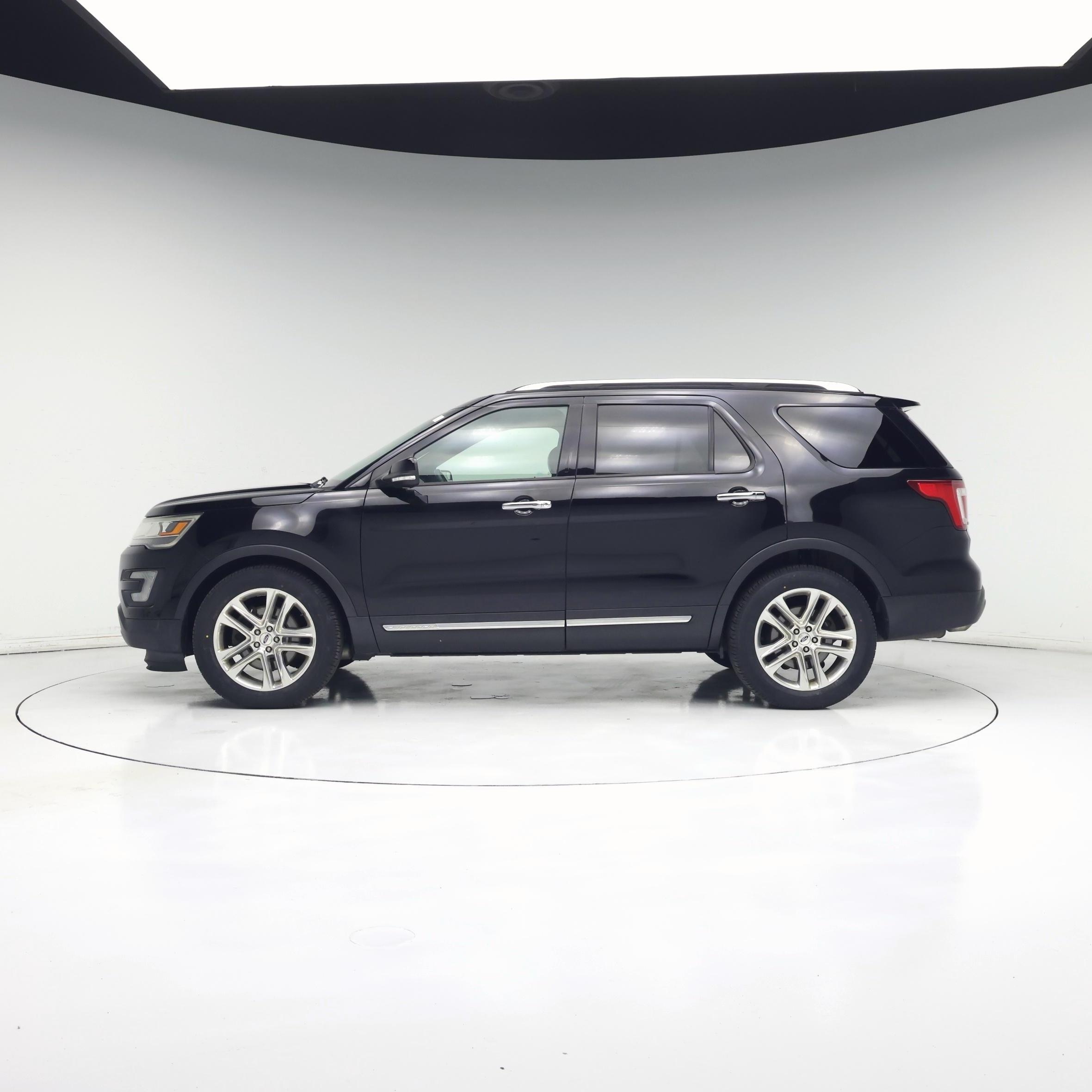 Thumbnail: 2017 Ford Explorer - 3