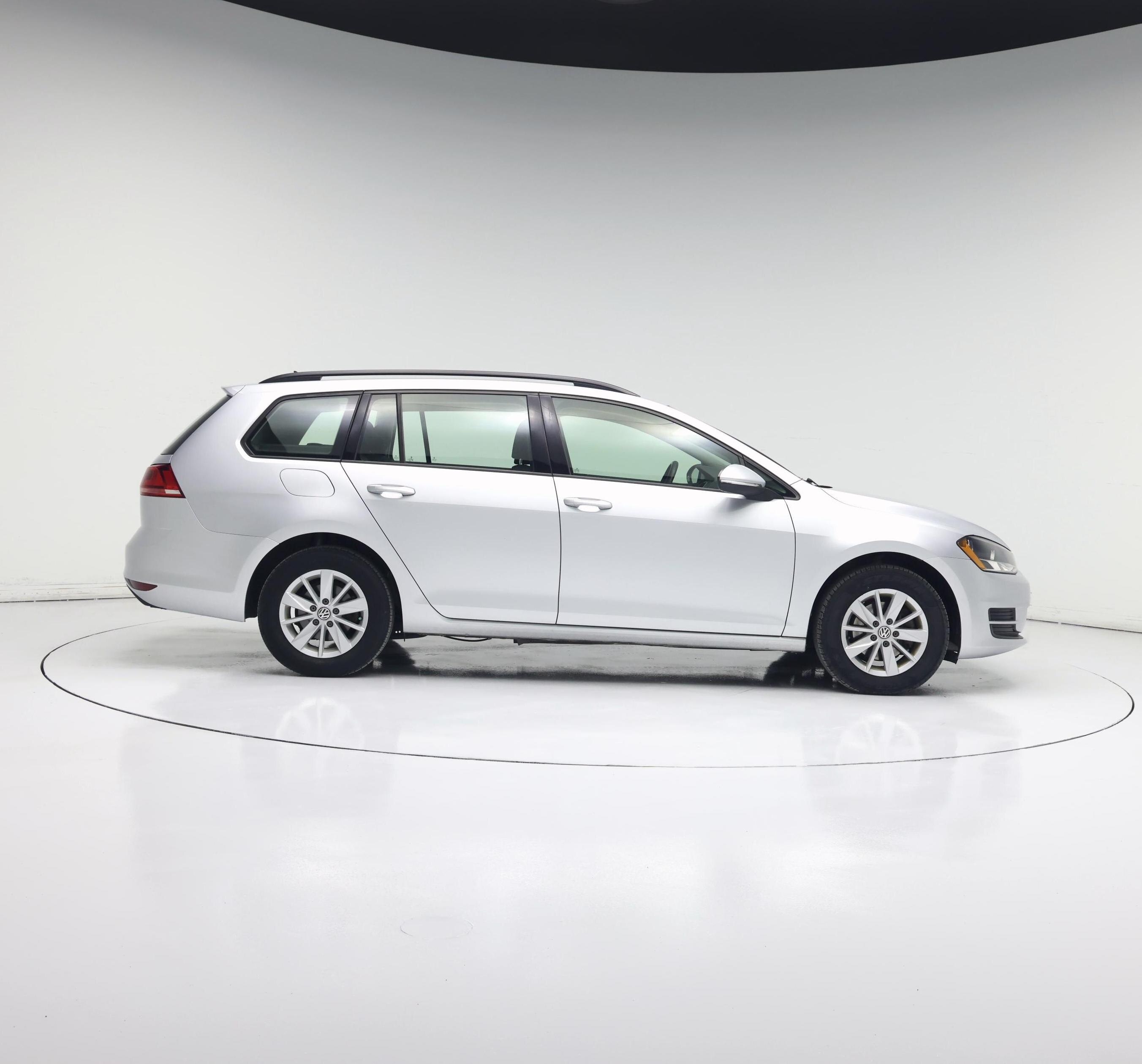 Thumbnail: 2016 Volkswagen Golf - 7