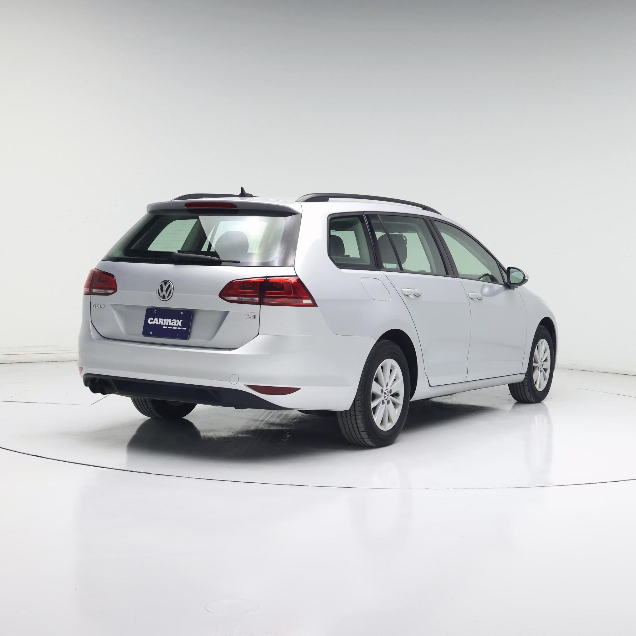 Thumbnail: 2016 Volkswagen Golf - 8