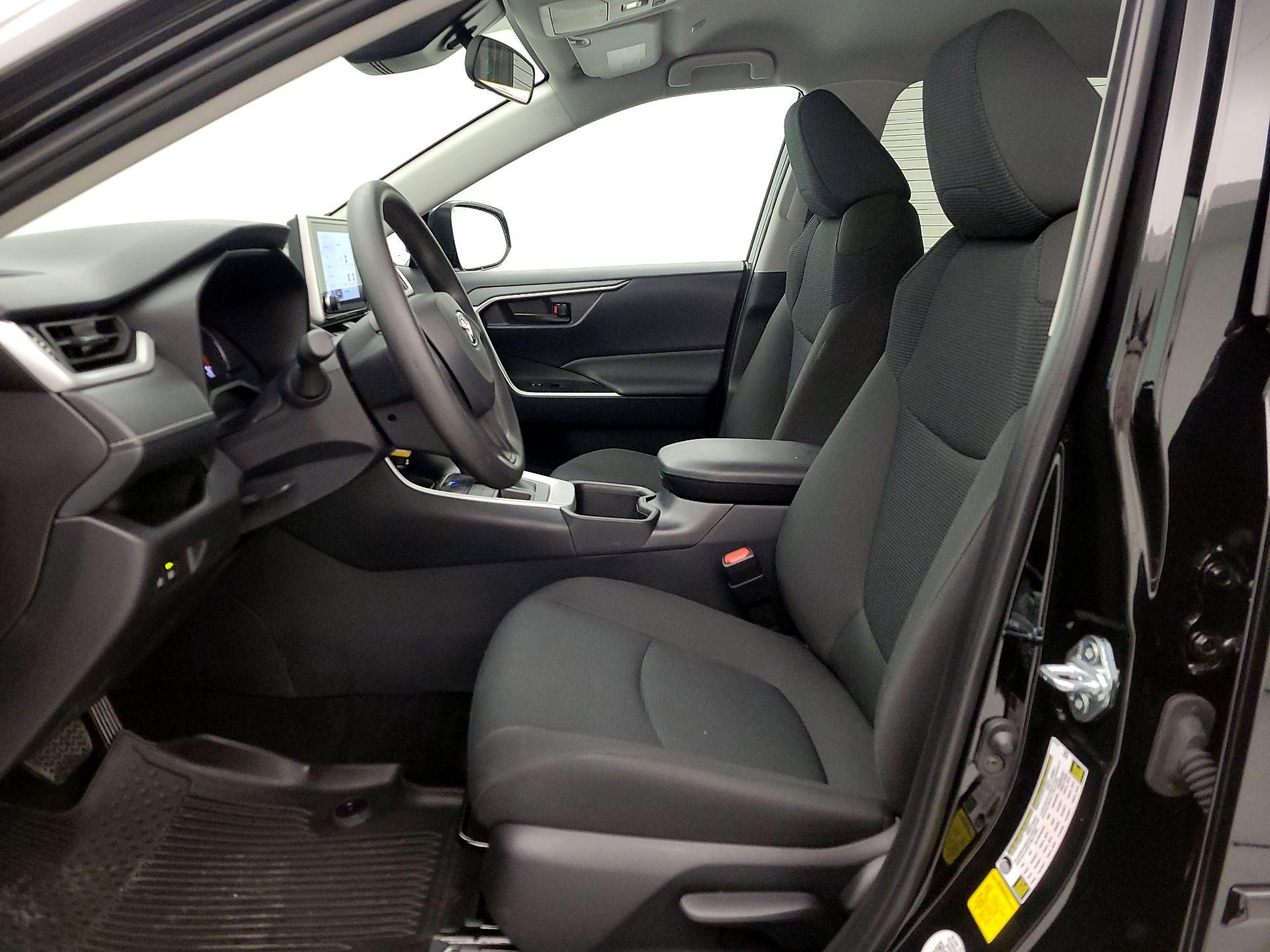 Thumbnail: 2025 Toyota RAV4 - 11