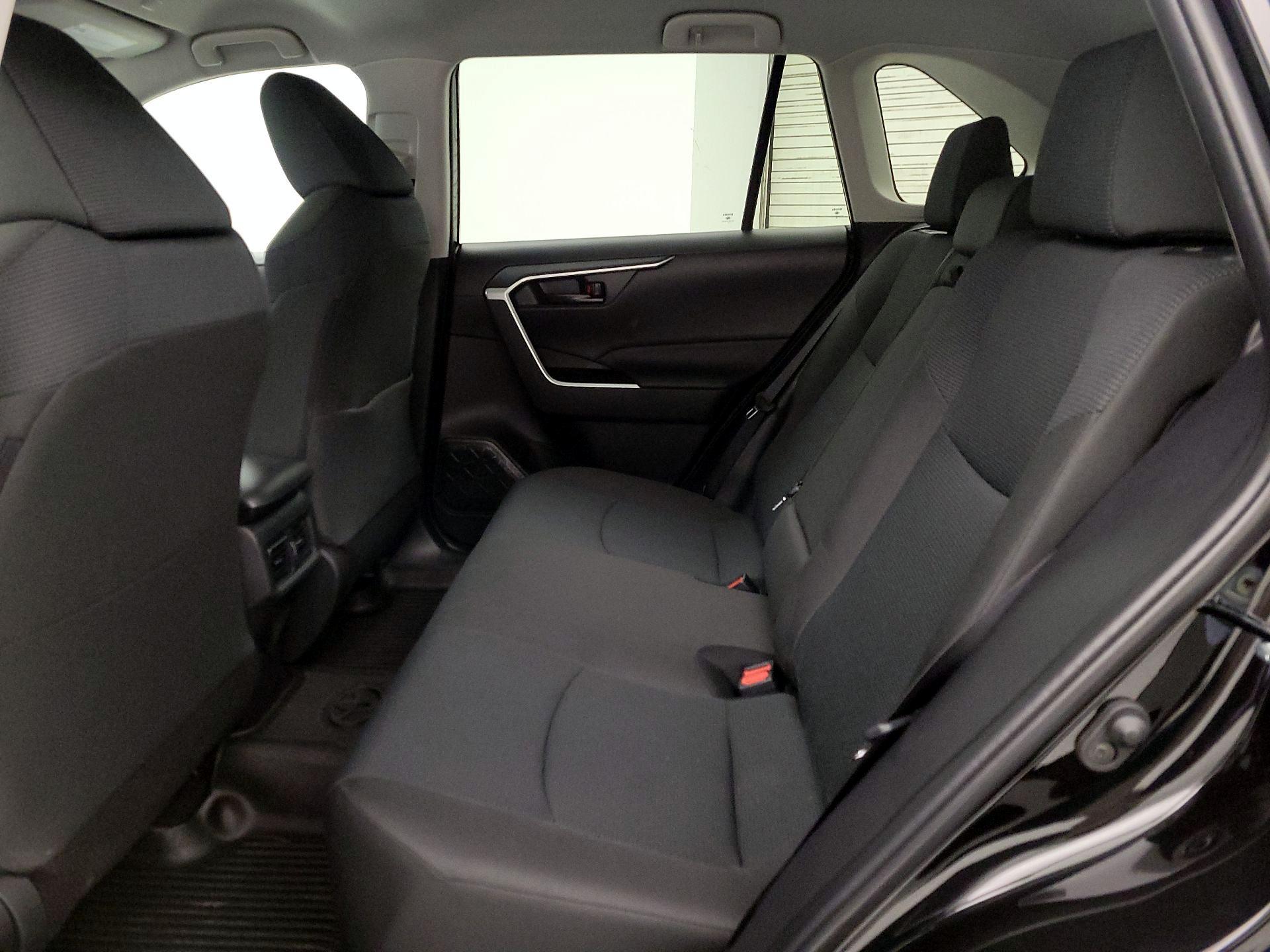 Thumbnail: 2025 Toyota RAV4 - 19