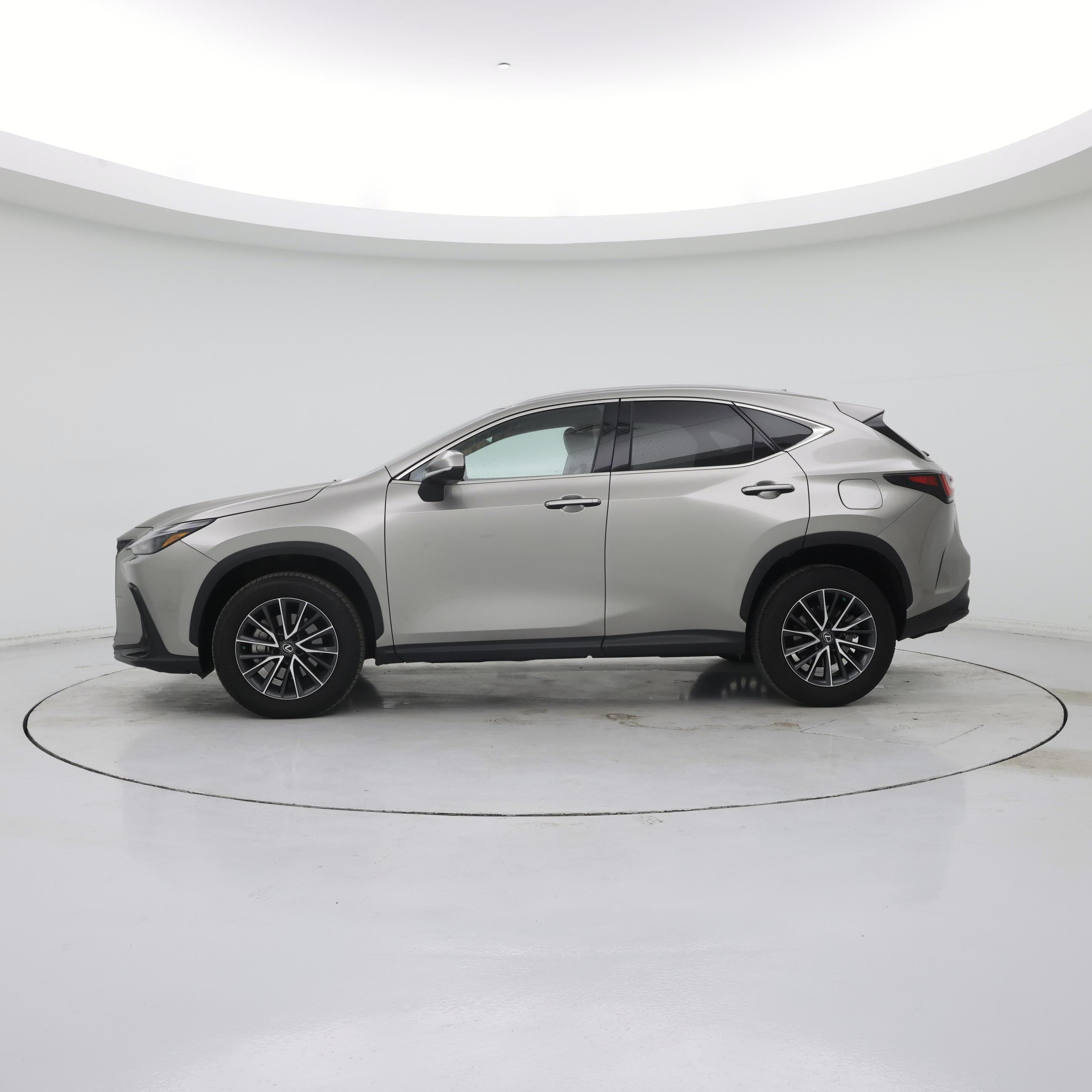 Thumbnail: 2023 Lexus NX - 3
