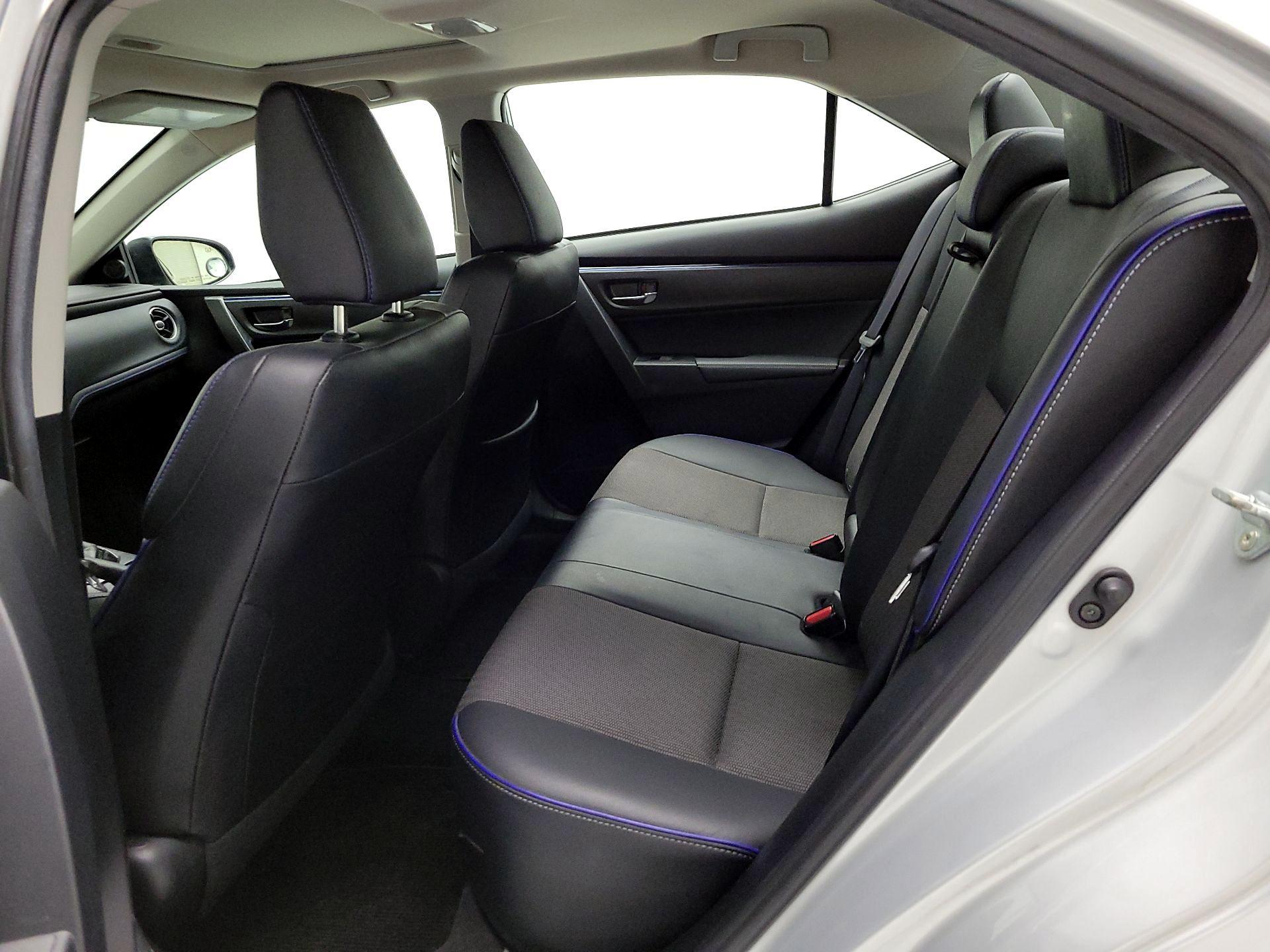 Thumbnail: 2017 Toyota Corolla - 19