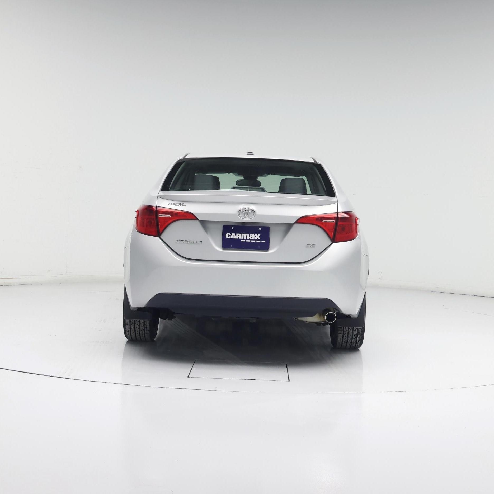 Thumbnail: 2017 Toyota Corolla - 6