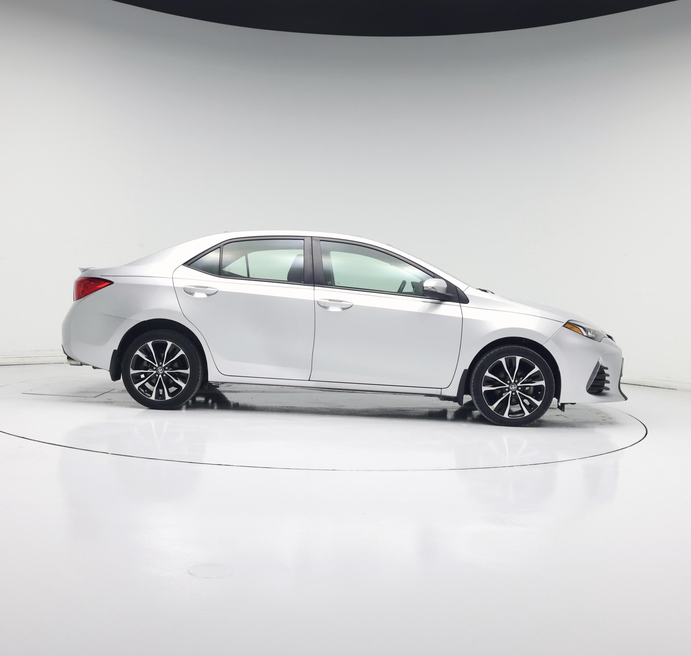 Thumbnail: 2017 Toyota Corolla - 7