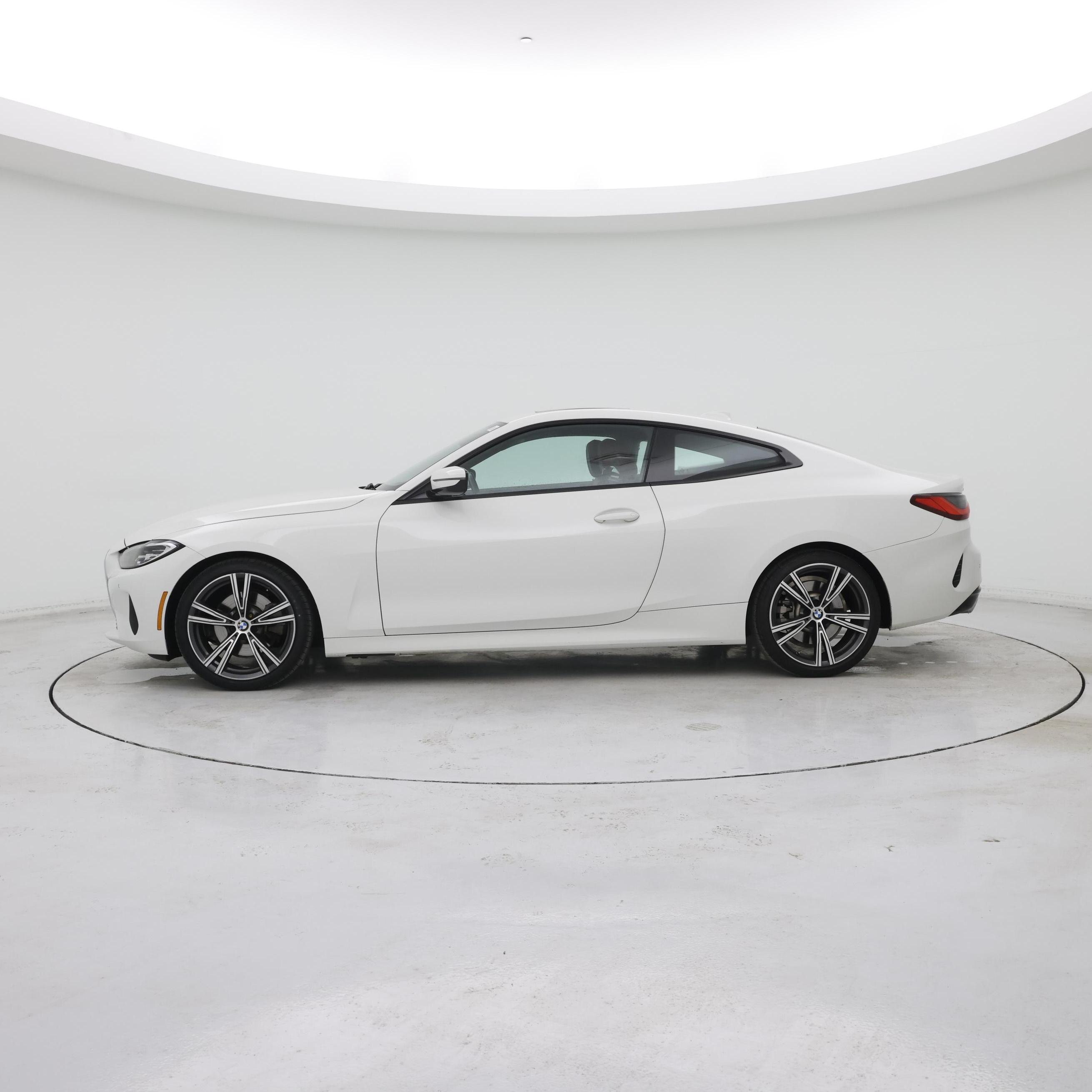 Thumbnail: 2022 BMW 4 Series - 3
