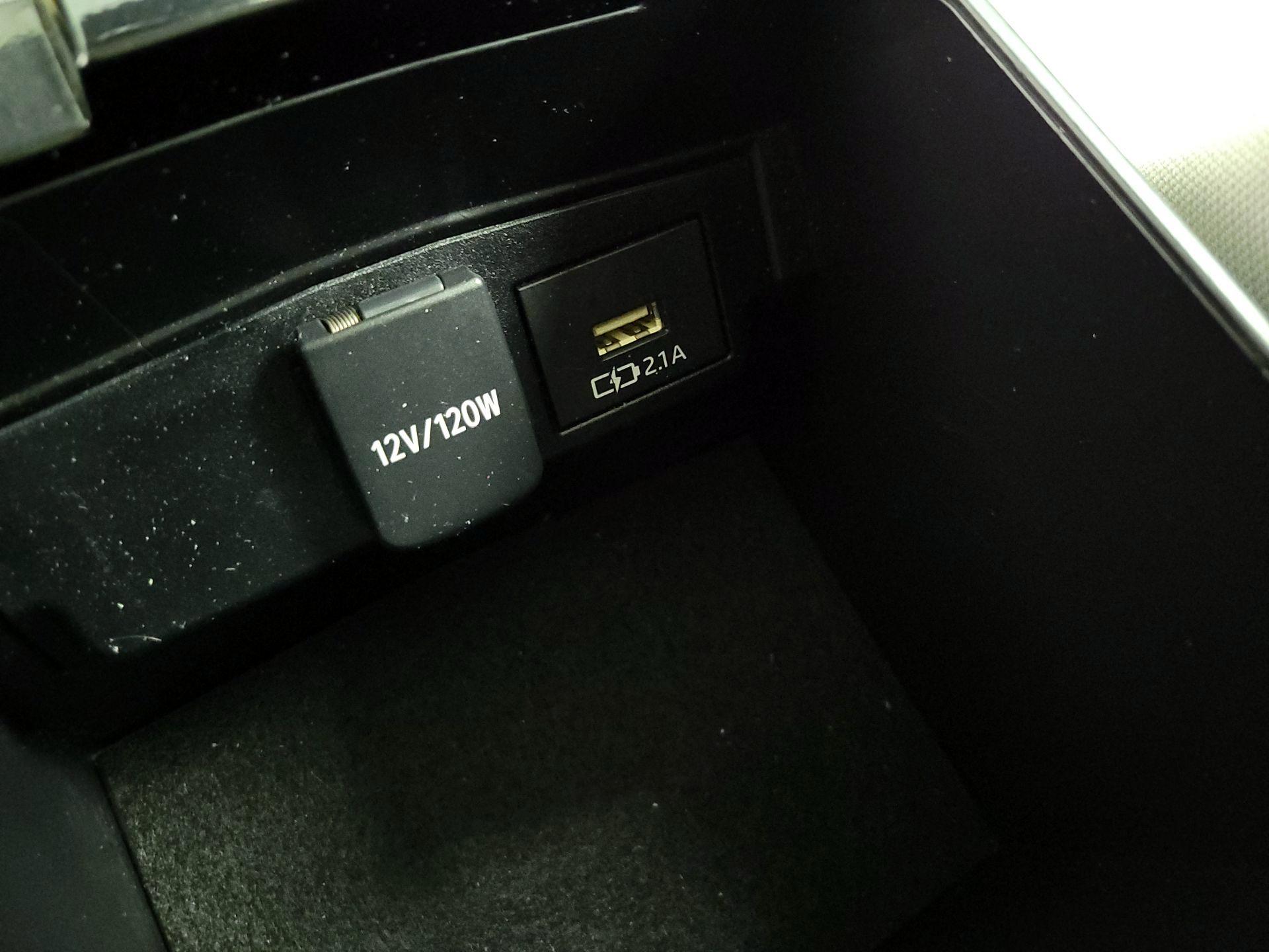 Thumbnail: 2021 Toyota Corolla - 17