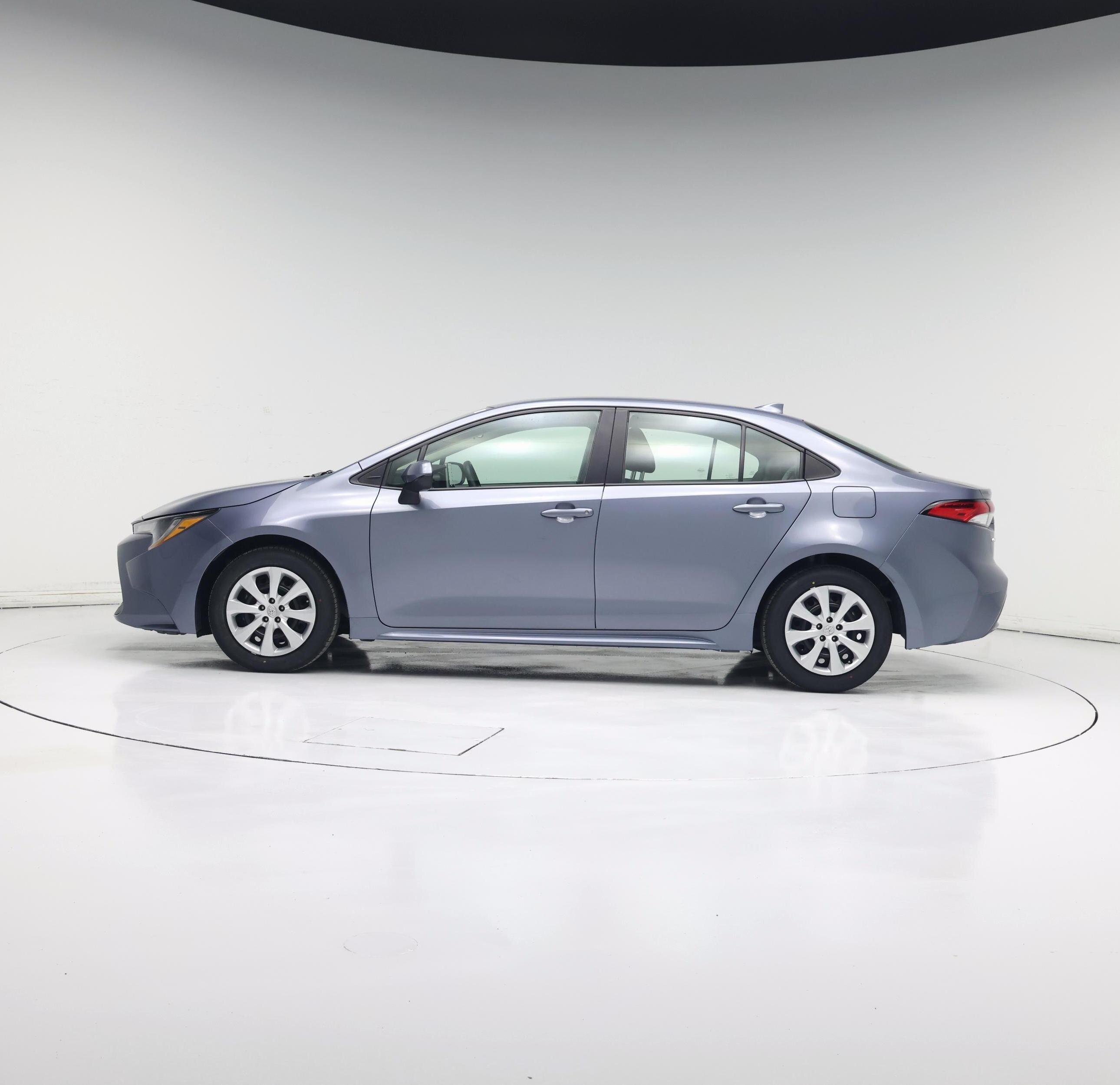 Thumbnail: 2021 Toyota Corolla - 3