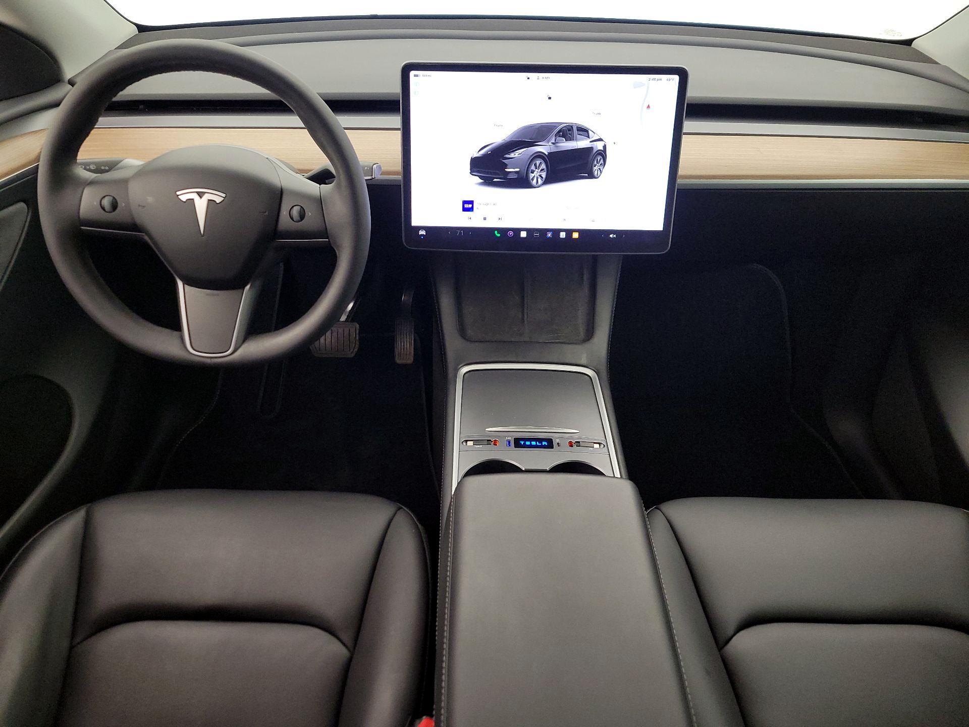 Thumbnail: 2024 Tesla Model Y - 9