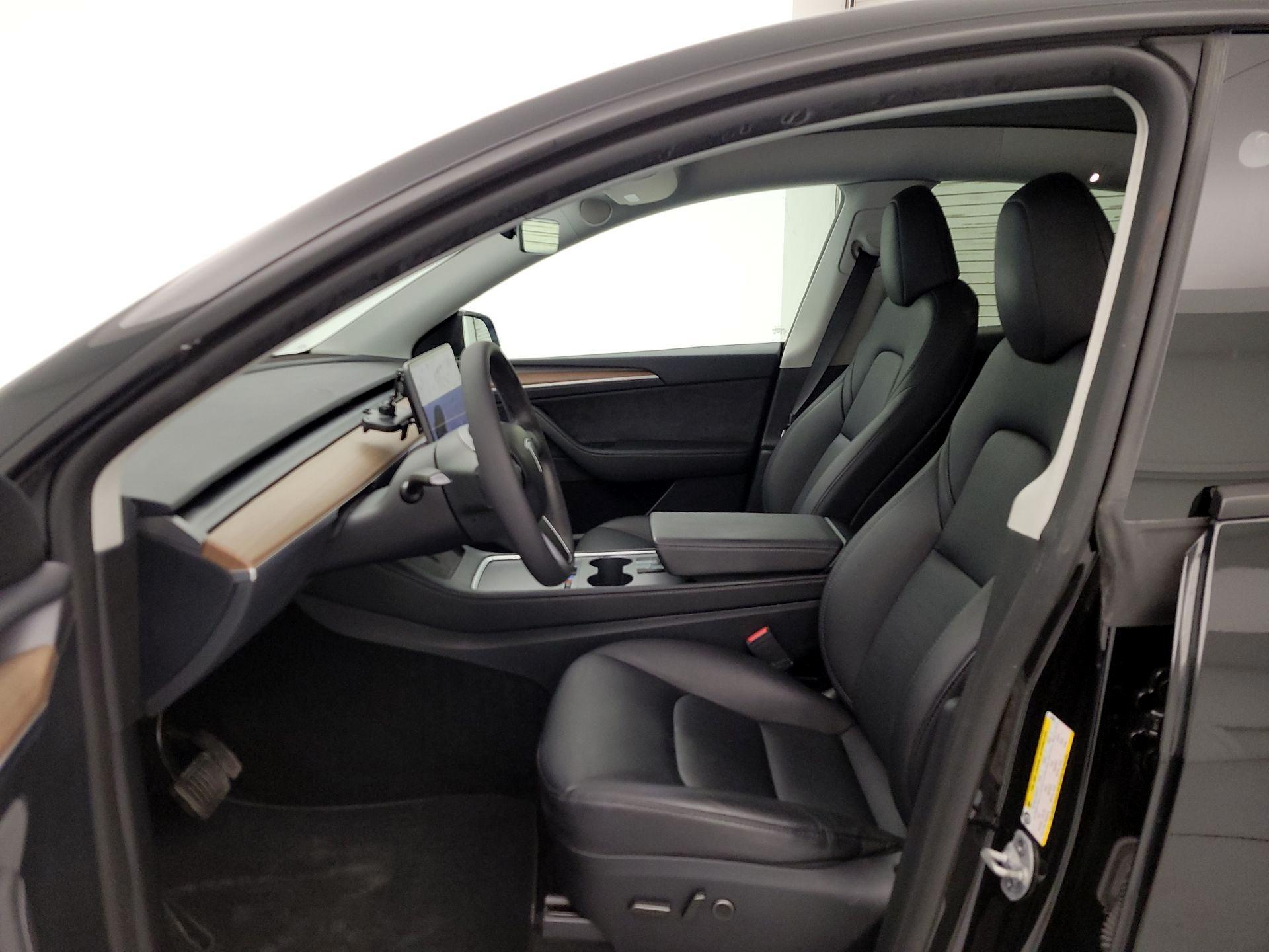 Thumbnail: 2024 Tesla Model Y - 11