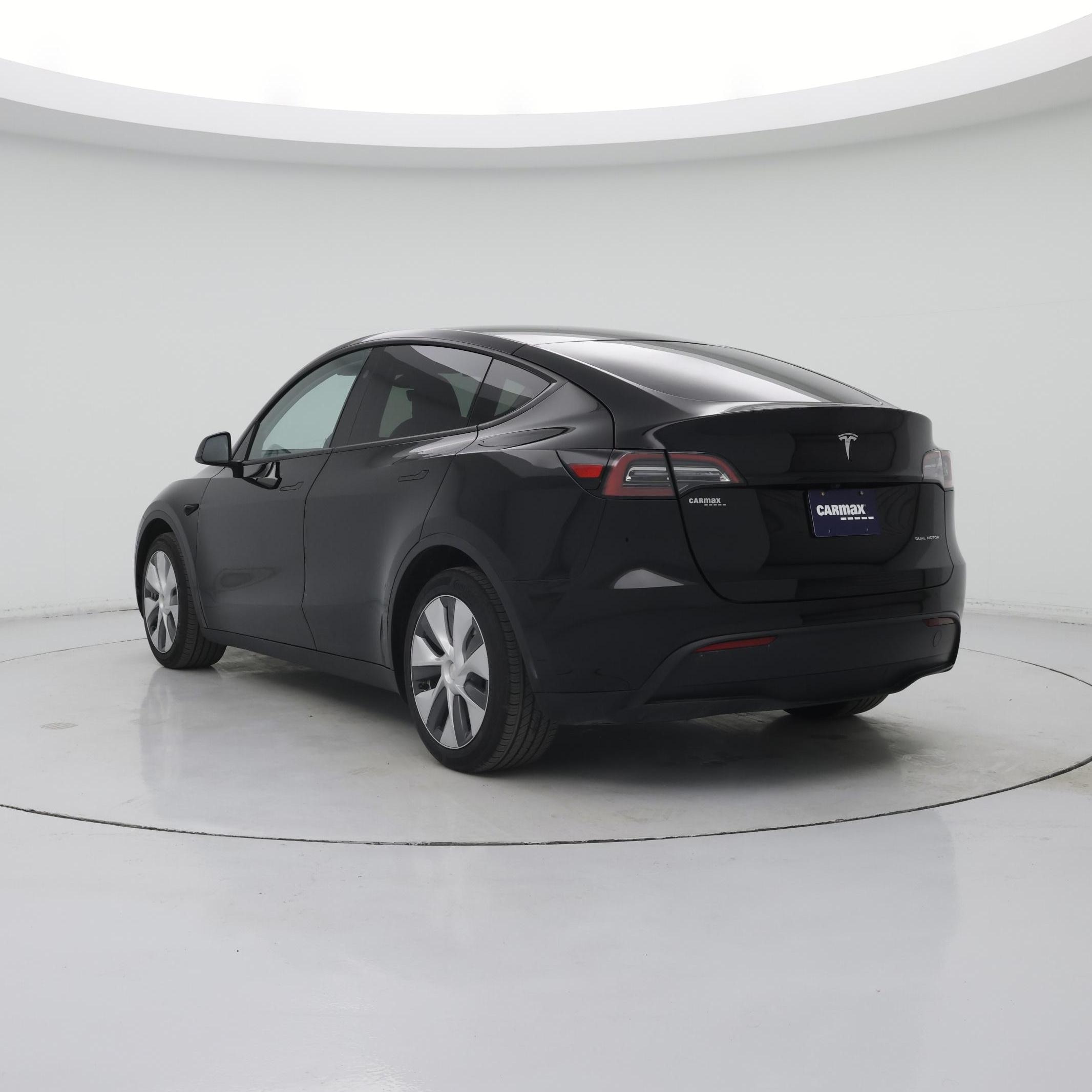 Thumbnail: 2024 Tesla Model Y - 2