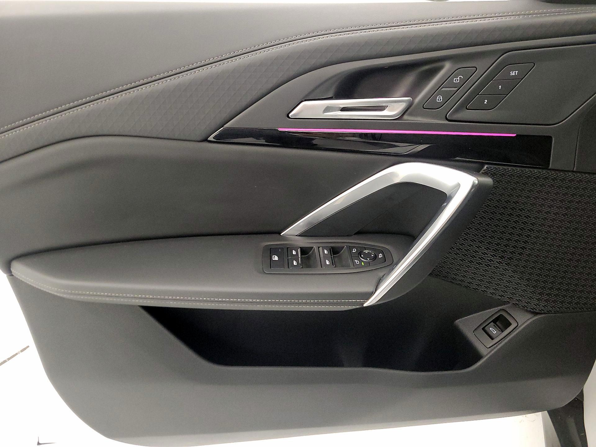 Thumbnail: 2025 BMW X2 - 12