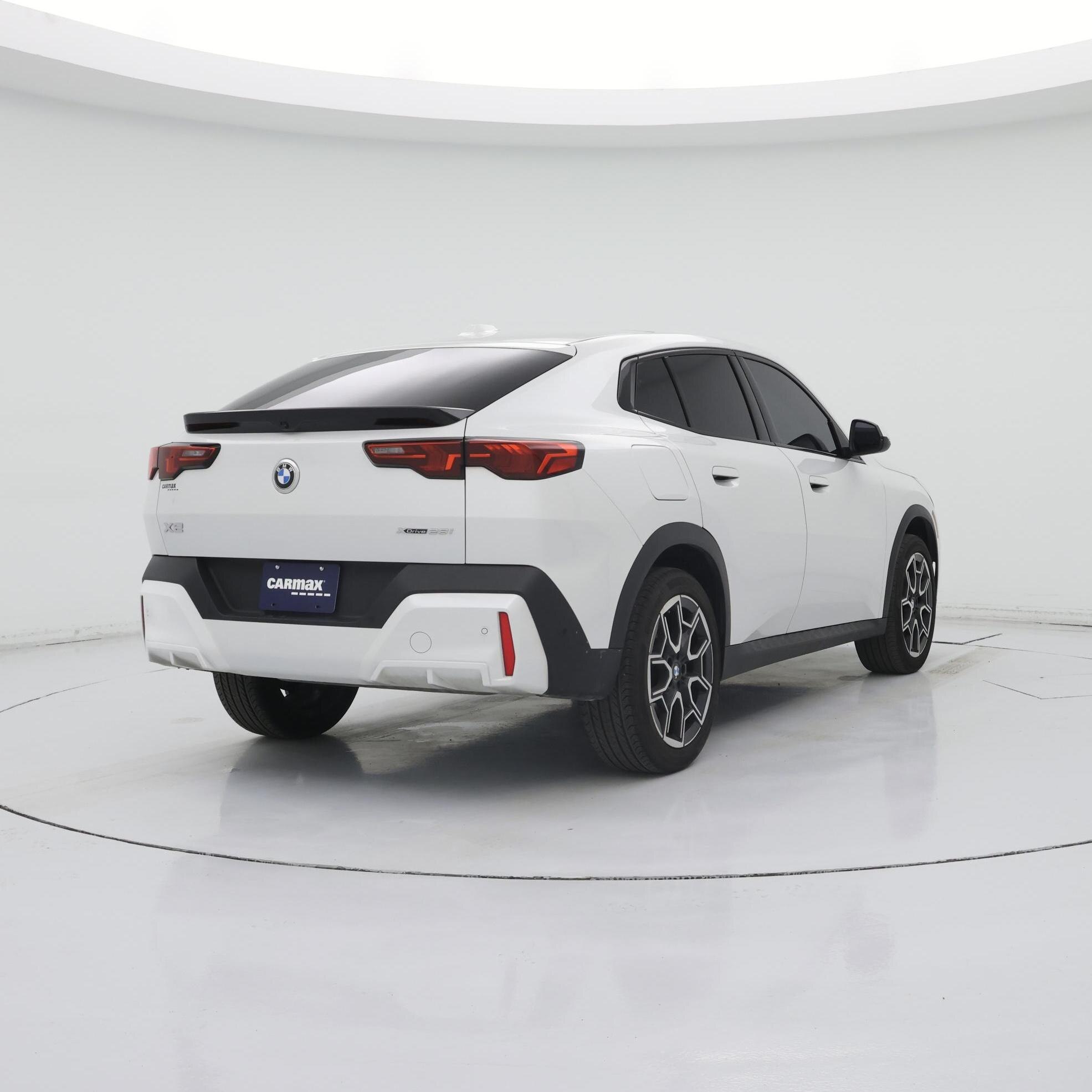 Thumbnail: 2025 BMW X2 - 8