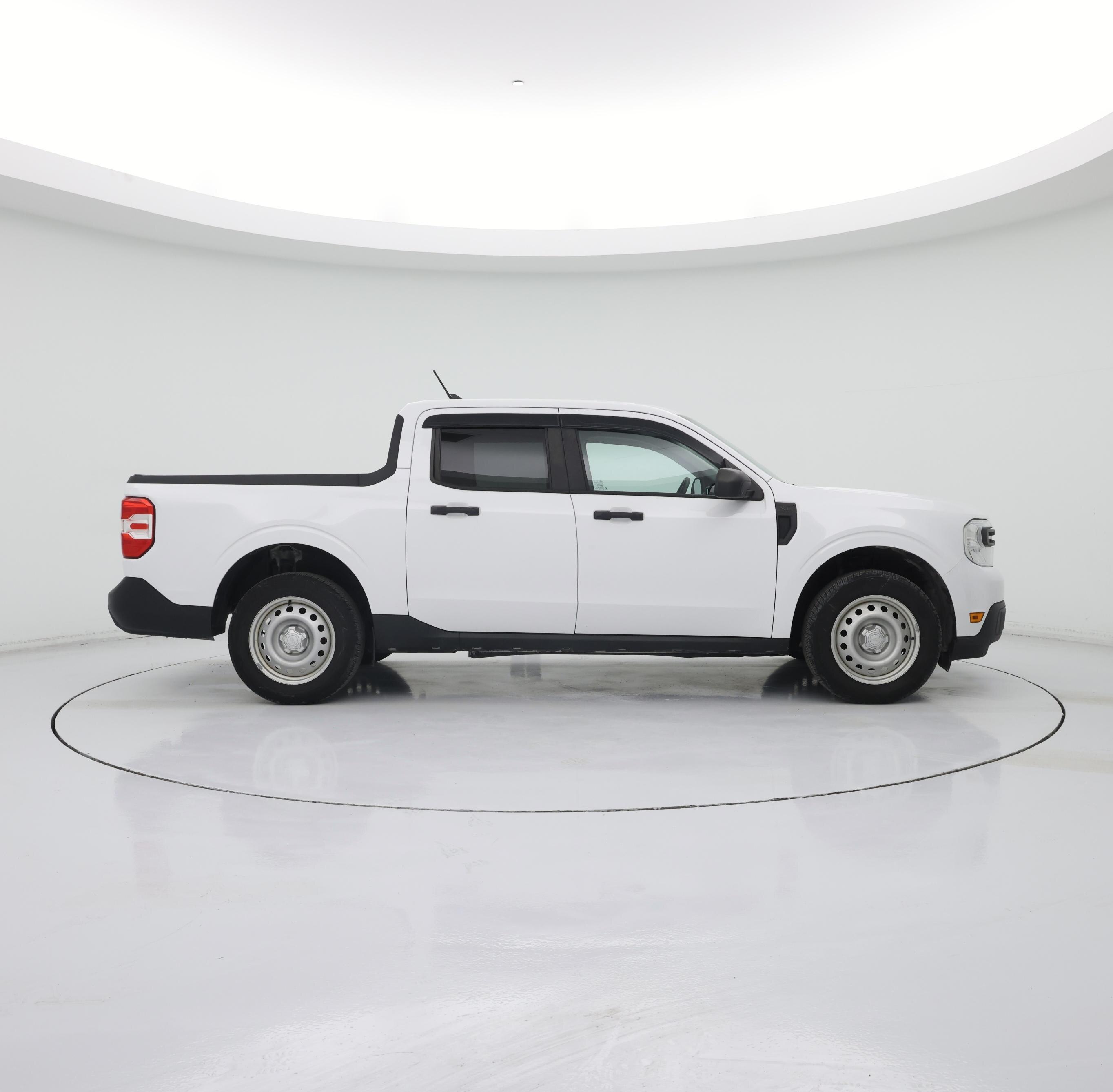 Thumbnail: 2022 Ford Maverick - 7