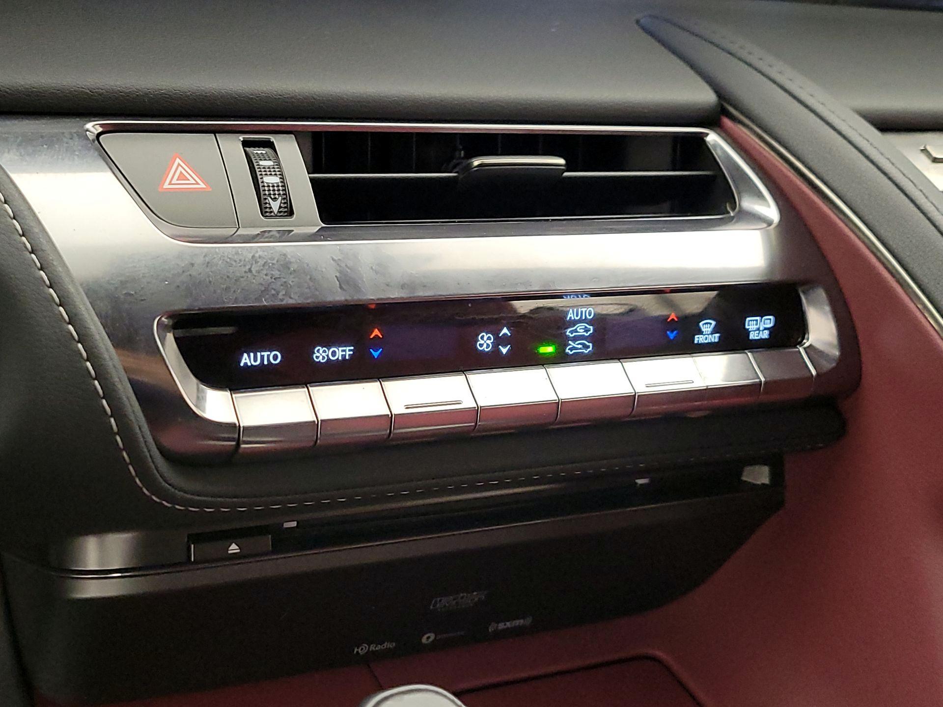 Thumbnail: 2021 Lexus LC - 17