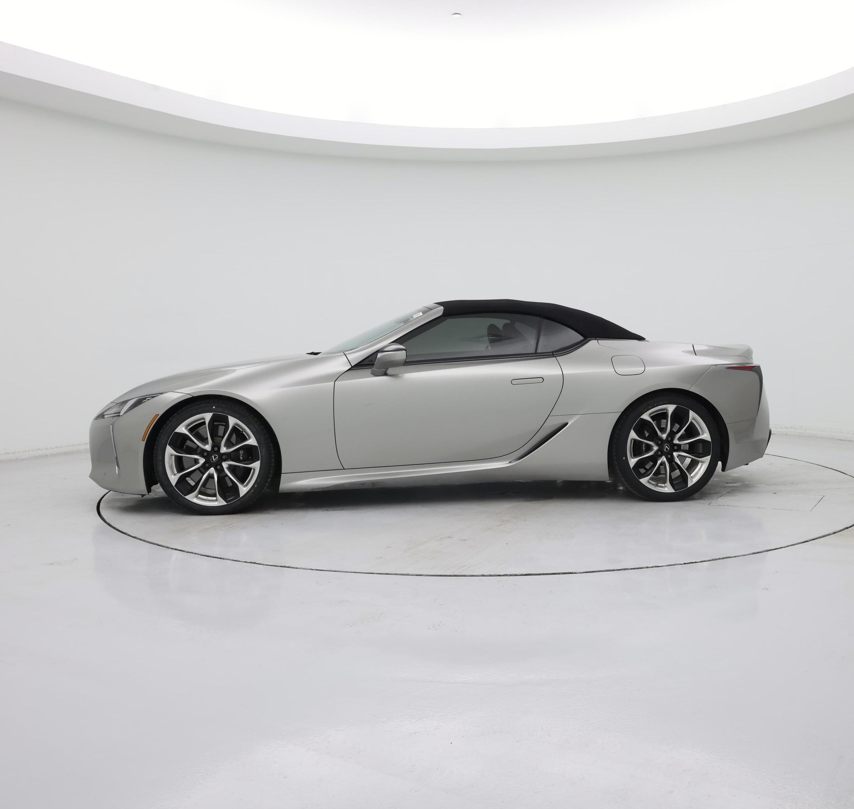 Thumbnail: 2021 Lexus LC - 3