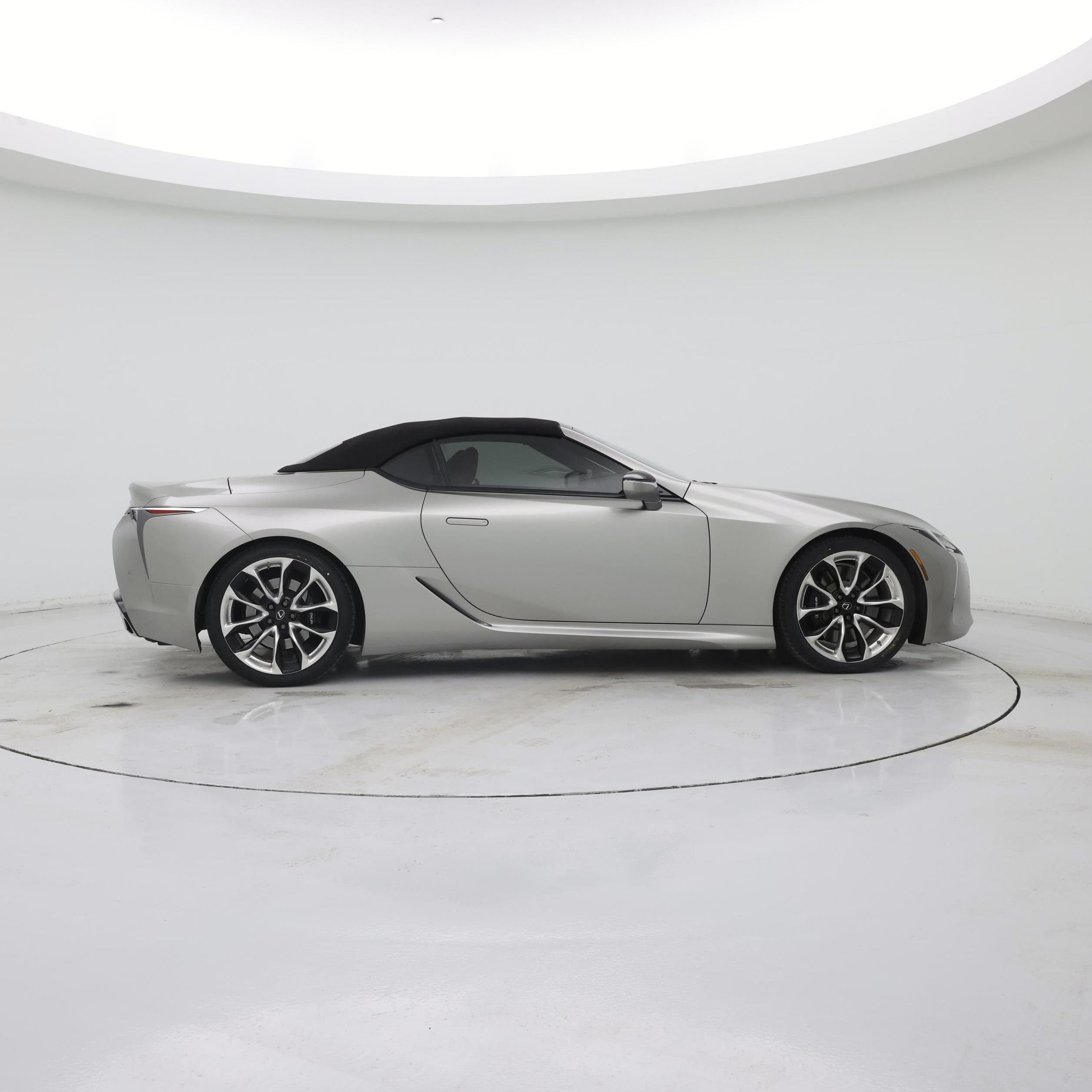 Thumbnail: 2021 Lexus LC - 7