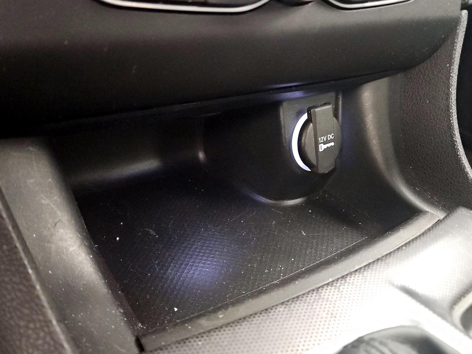 Thumbnail: 2018 Dodge Charger - 18