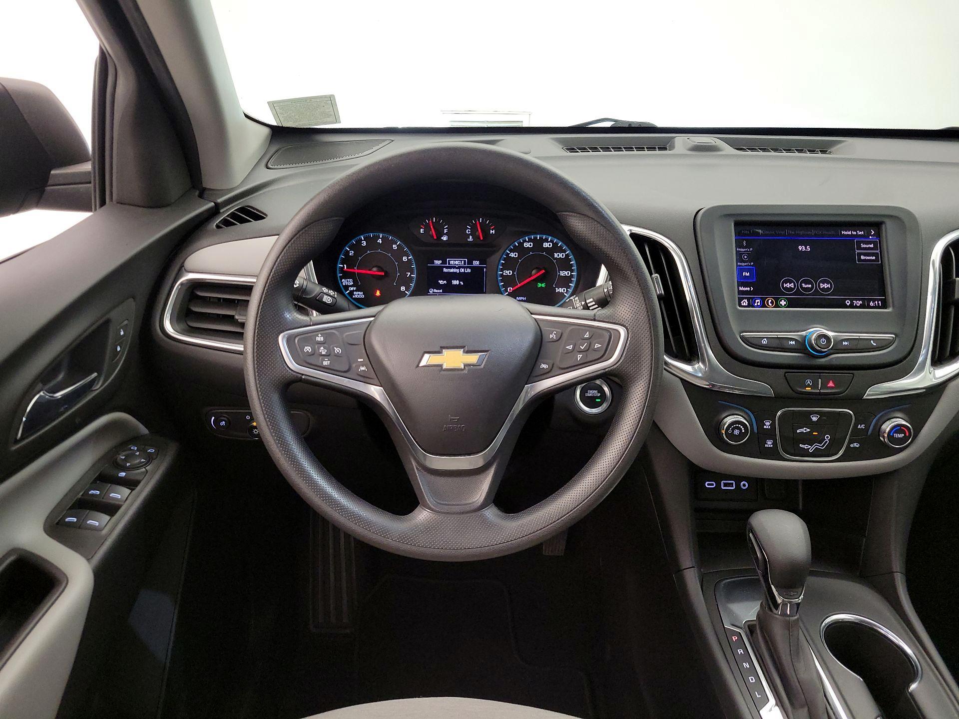 Thumbnail: 2022 Chevrolet Equinox - 10