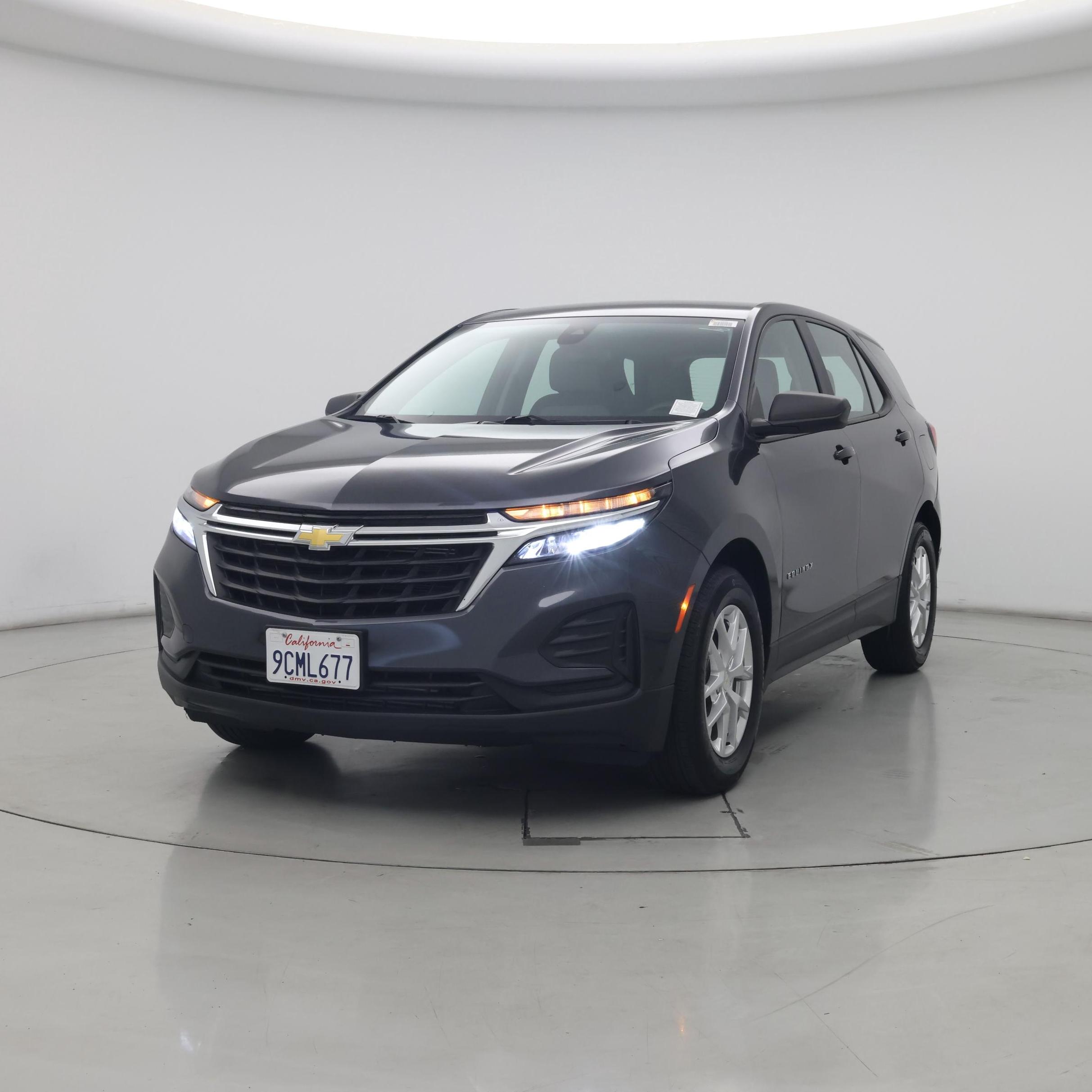 Thumbnail: 2022 Chevrolet Equinox - 4