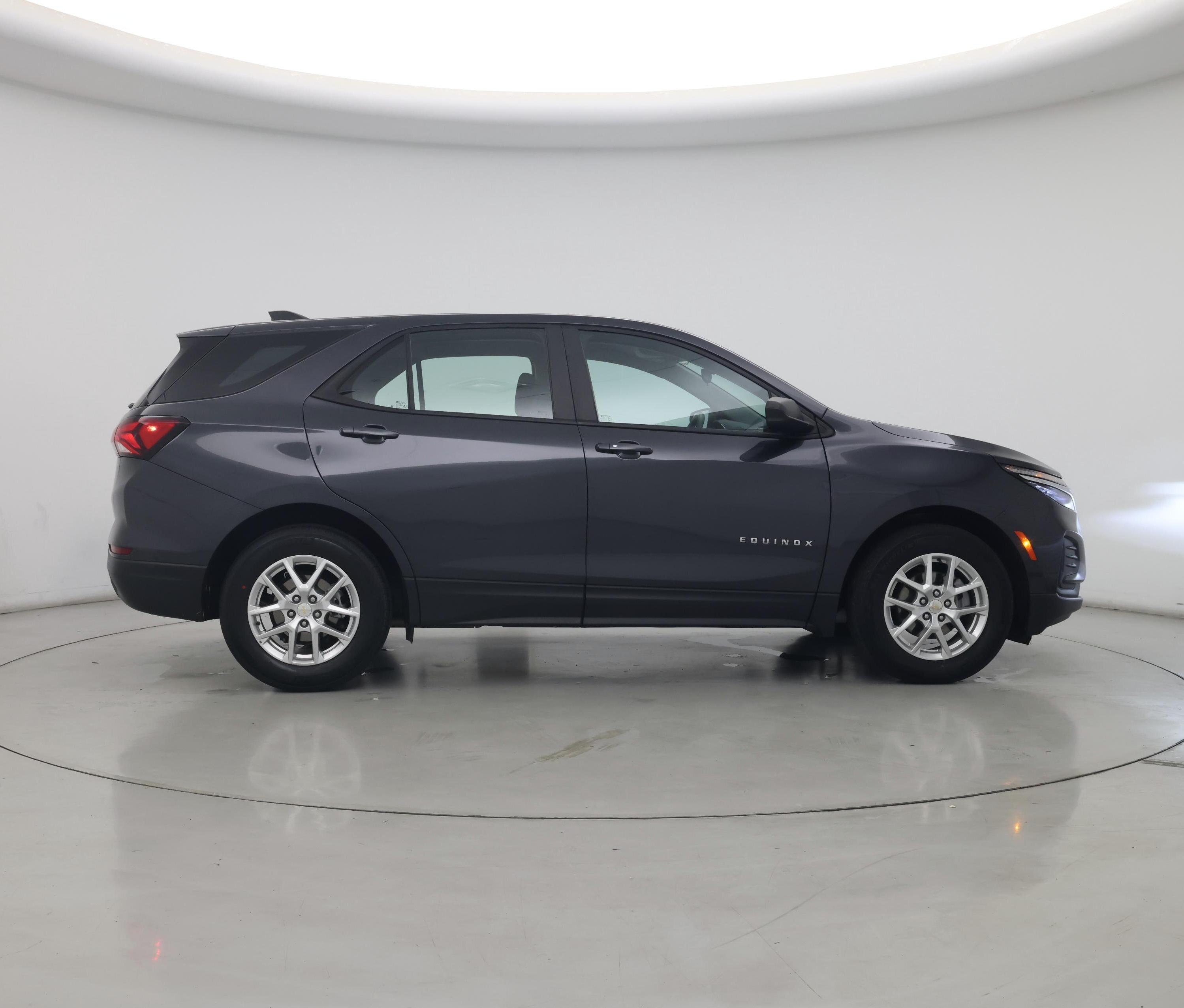 Thumbnail: 2022 Chevrolet Equinox - 7