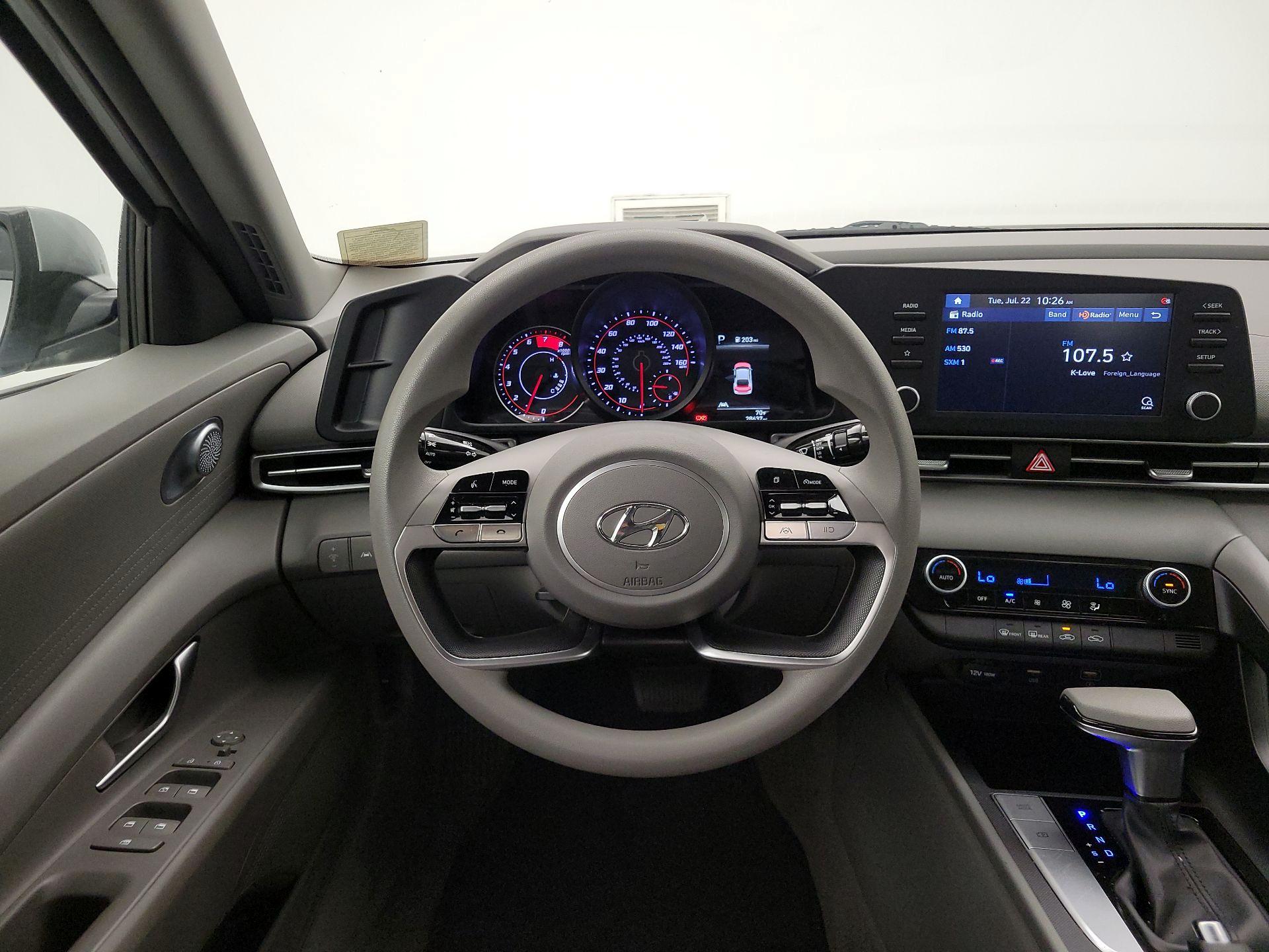 Thumbnail: 2022 Hyundai Elantra - 10