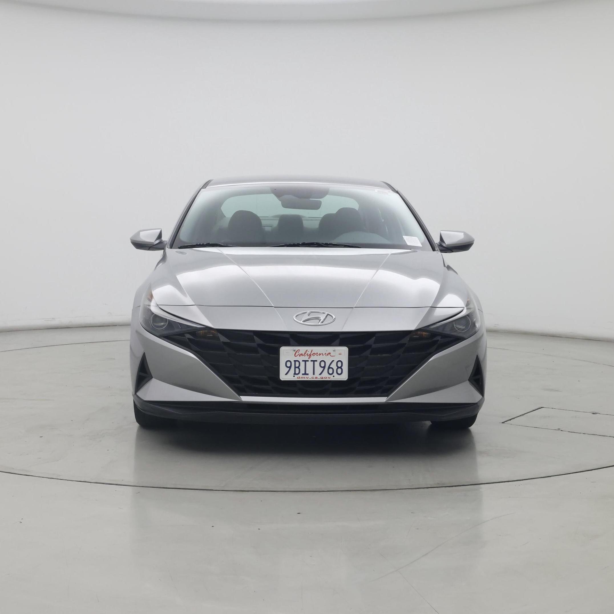 Thumbnail: 2022 Hyundai Elantra - 5