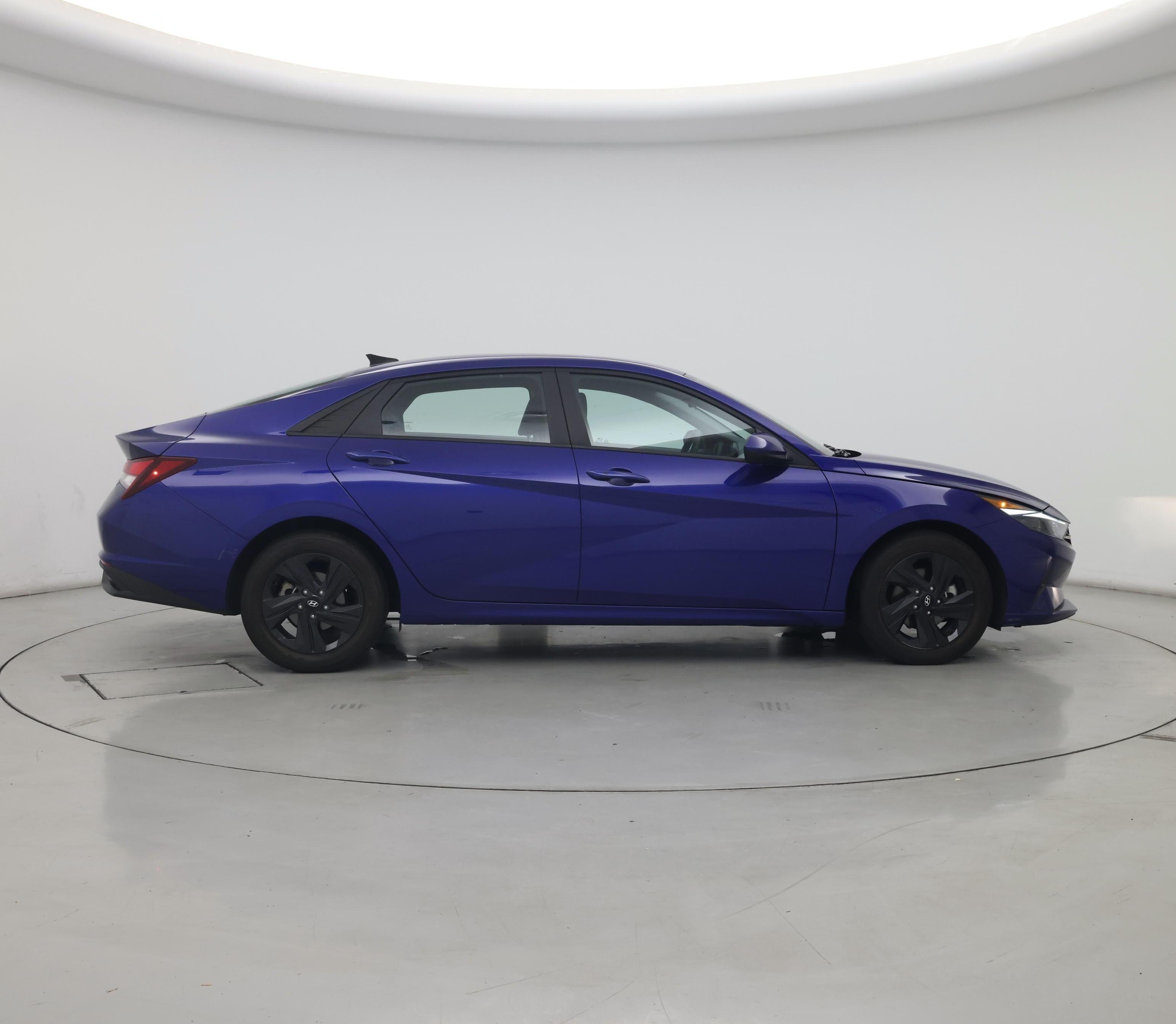 Thumbnail: 2023 Hyundai Elantra - 7