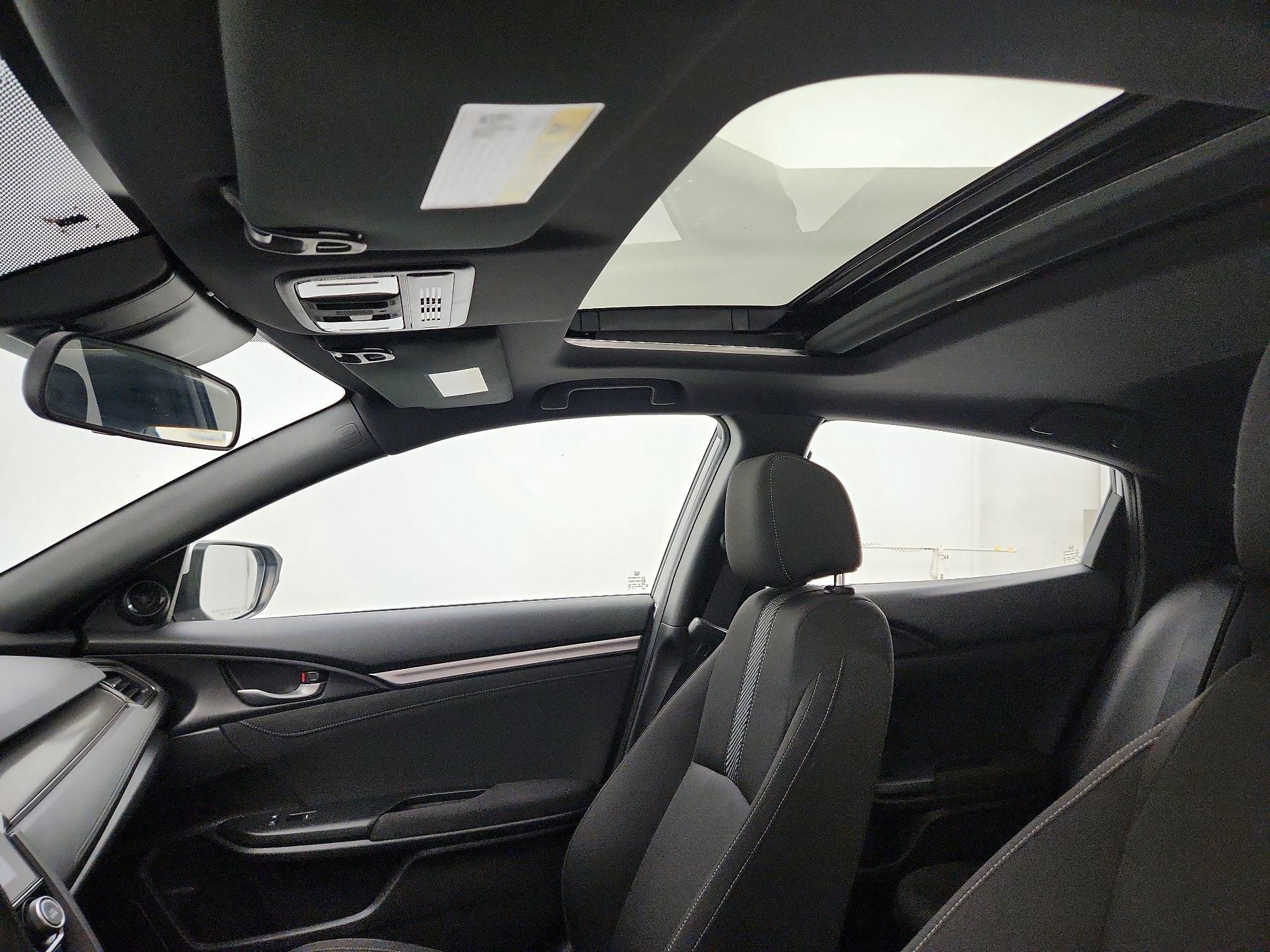 Thumbnail: 2019 Honda Civic - 18