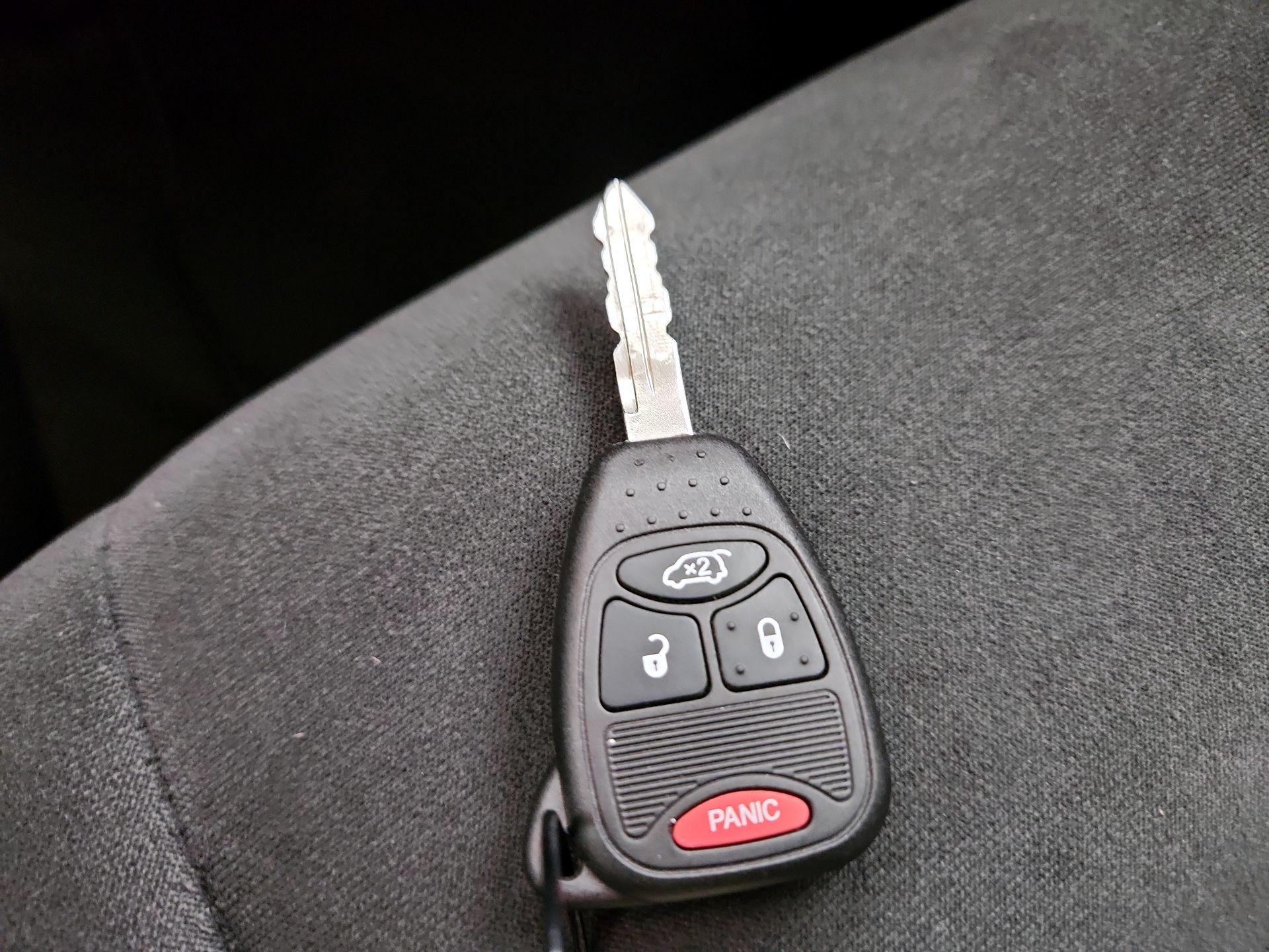 Thumbnail: 2015 Jeep Patriot - 20