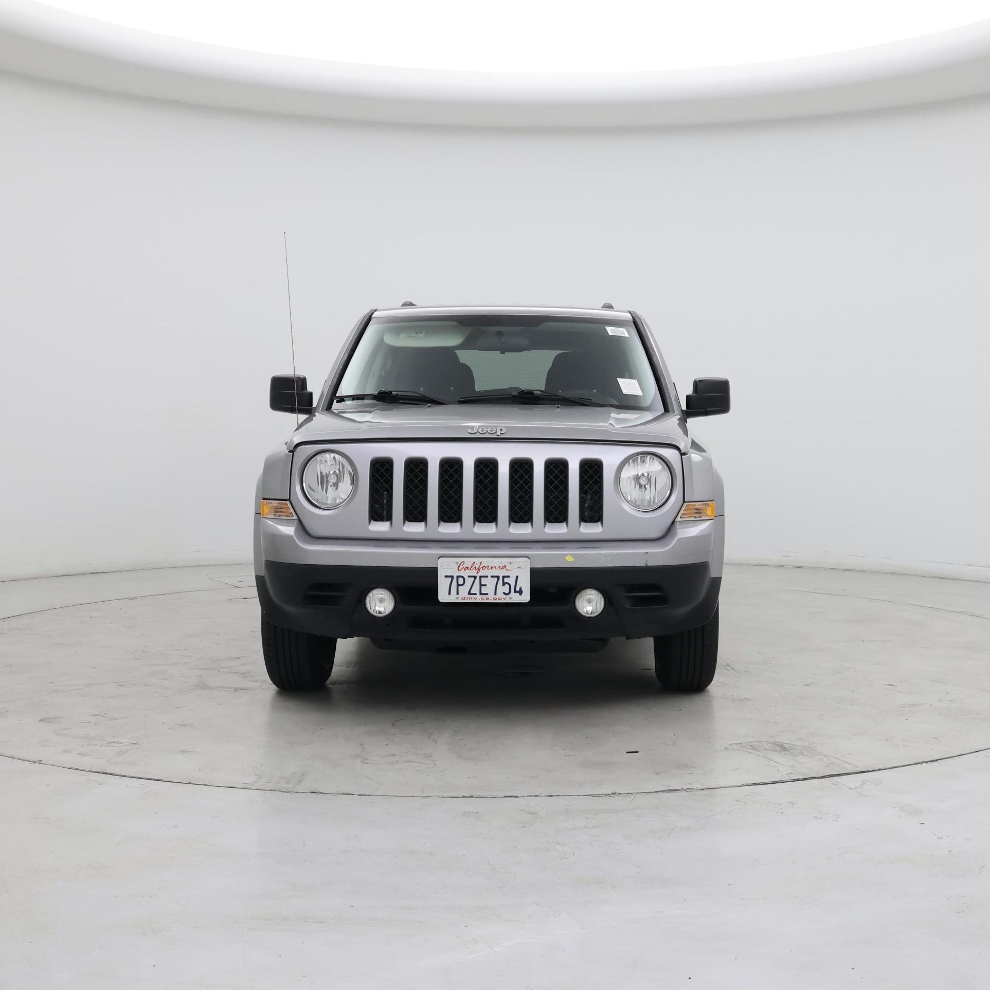 Thumbnail: 2015 Jeep Patriot - 5