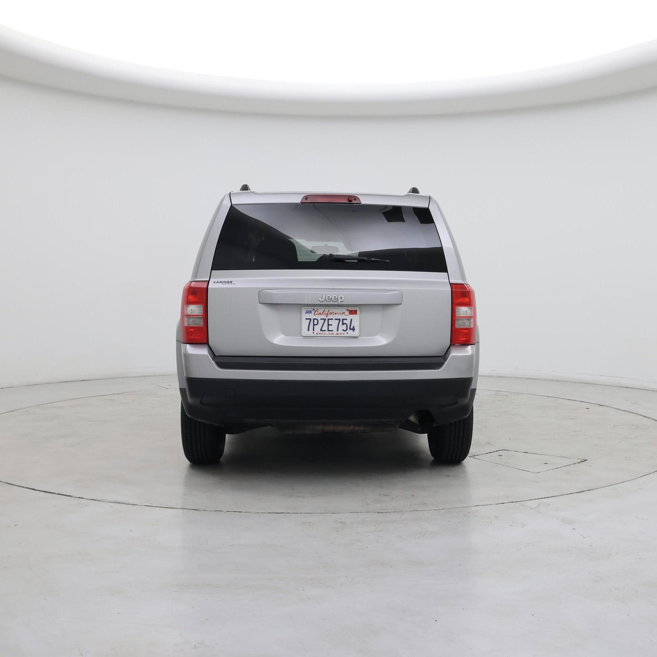 Thumbnail: 2015 Jeep Patriot - 6
