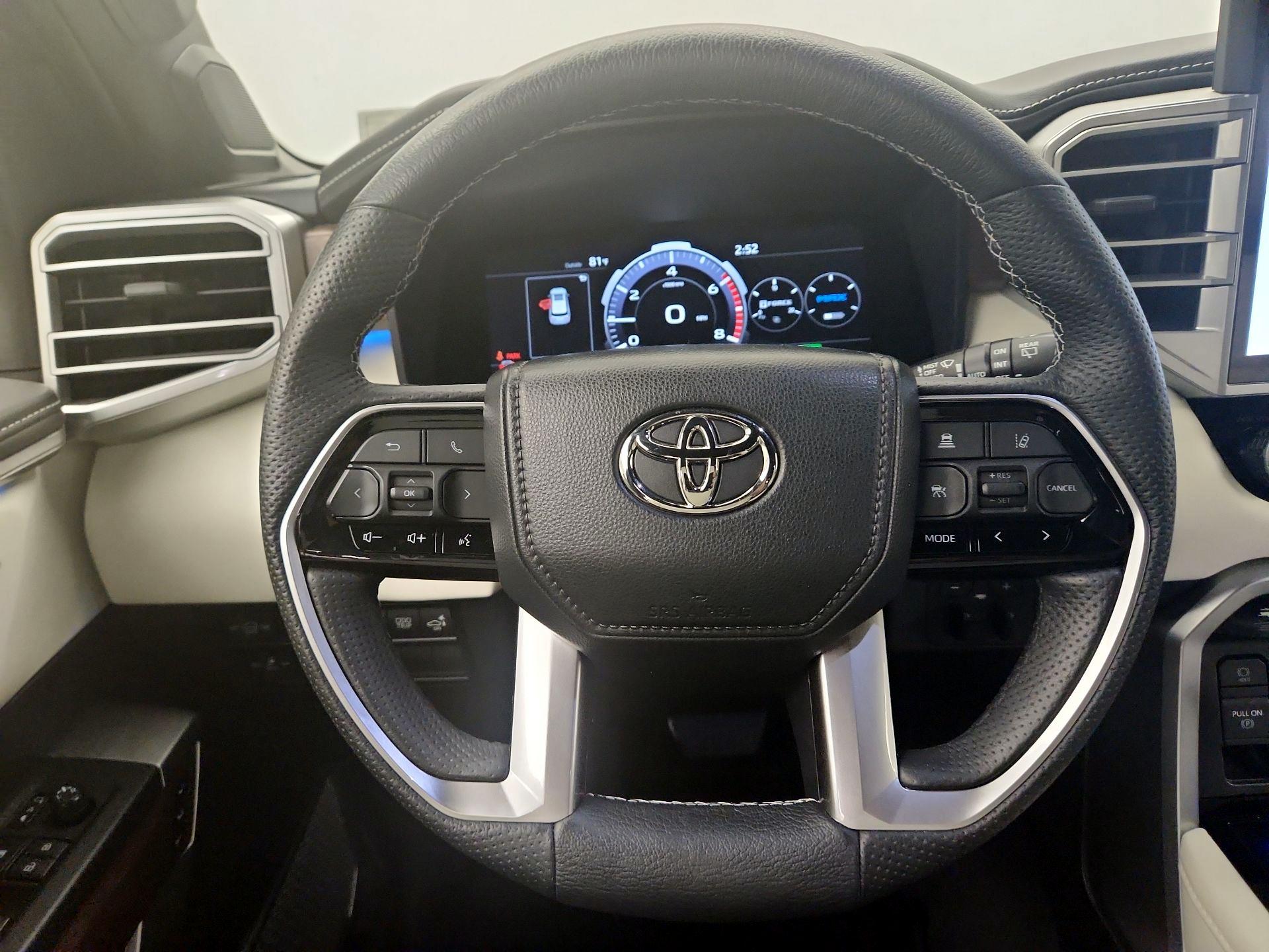 Thumbnail: 2023 Toyota Sequoia - 10