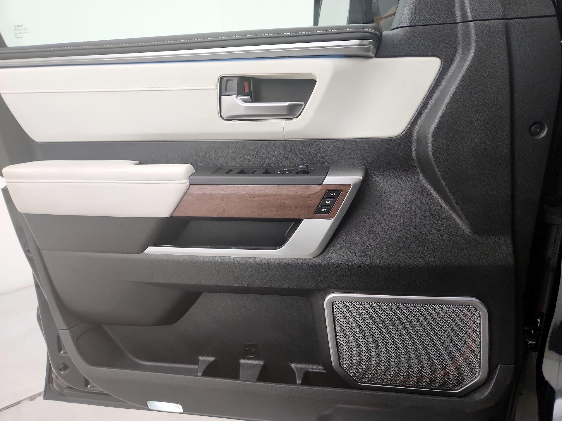 Thumbnail: 2023 Toyota Sequoia - 12