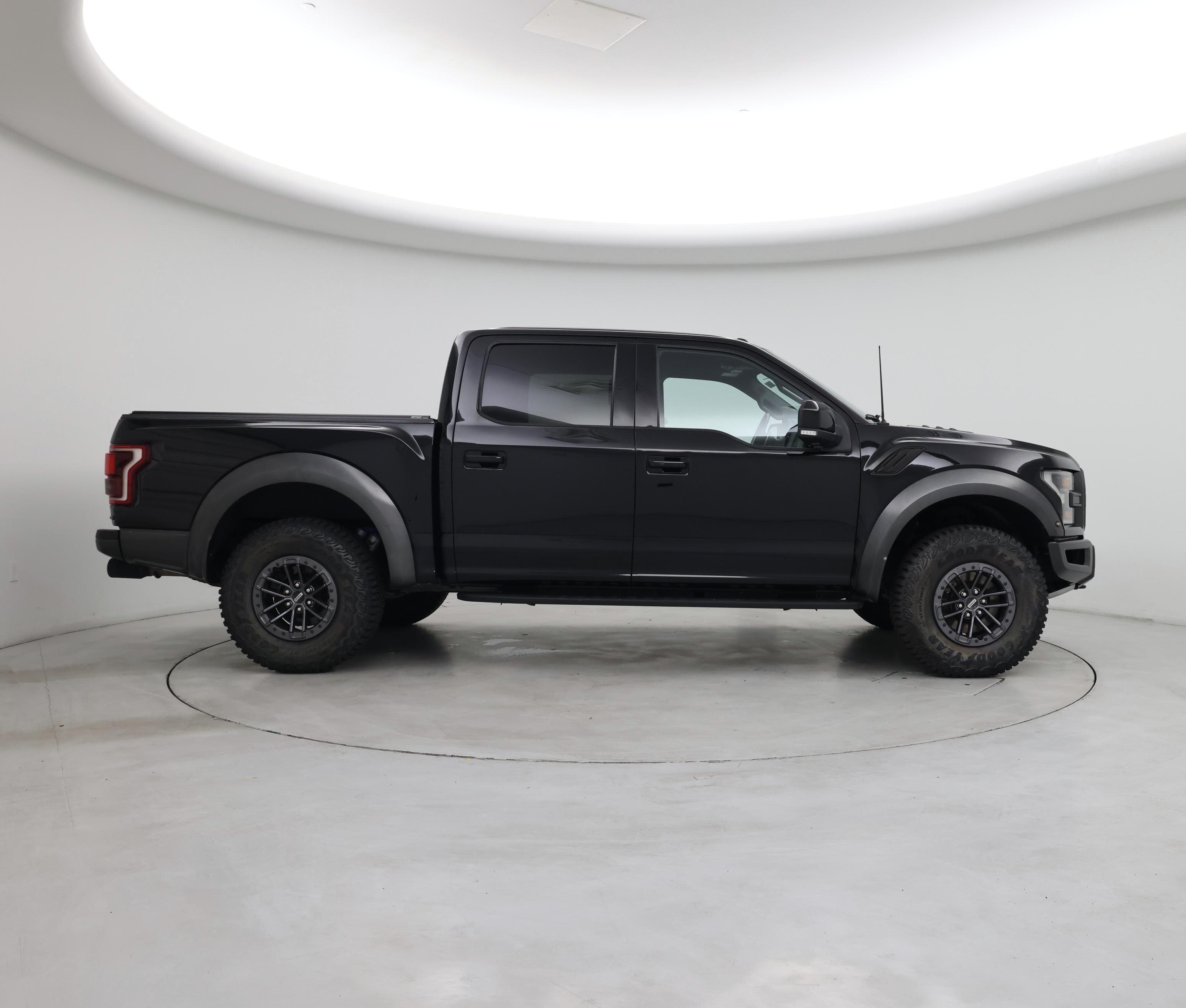 Thumbnail: 2017 Ford F-150 - 7