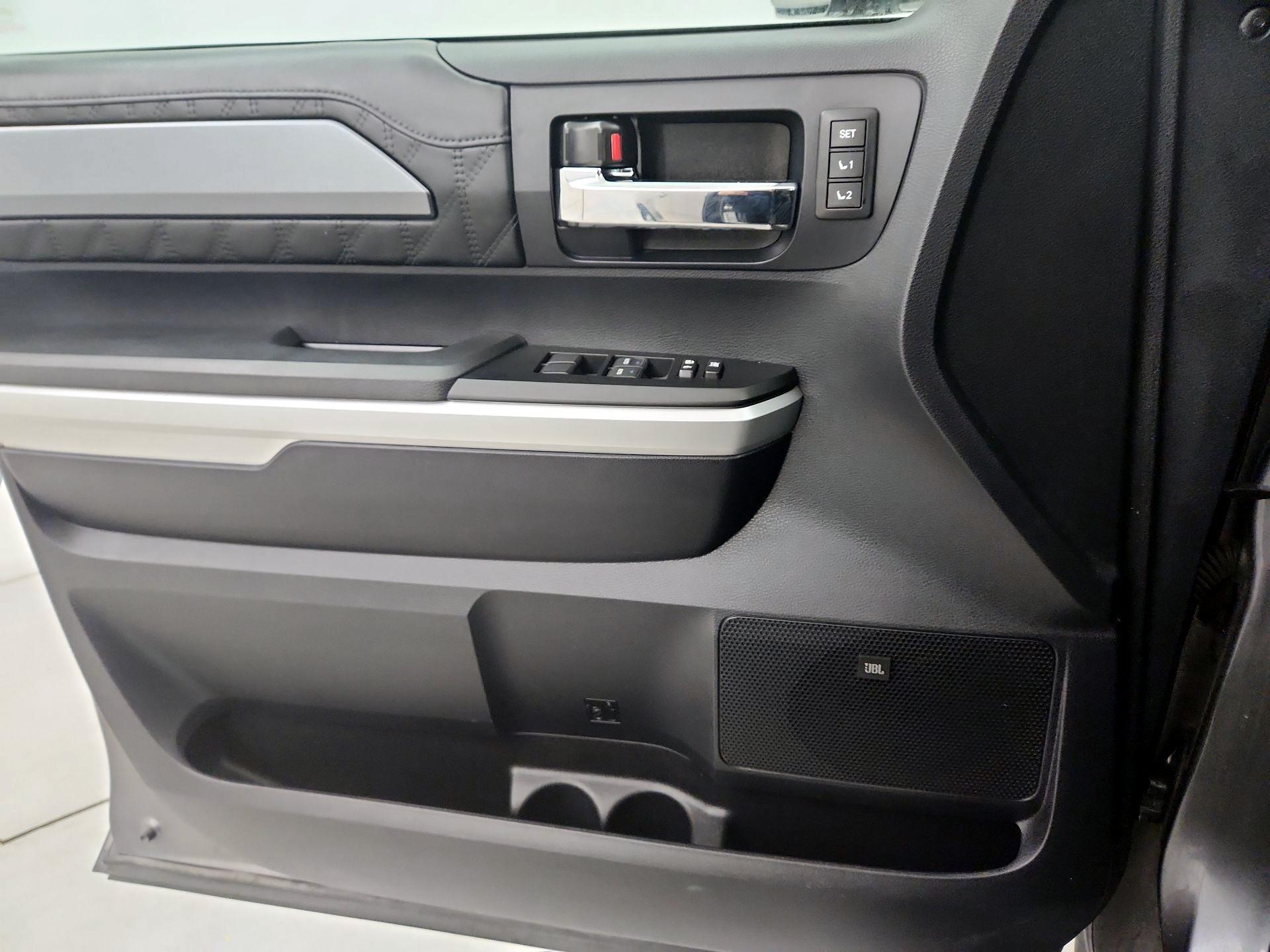 Thumbnail: 2015 Toyota Tundra - 12