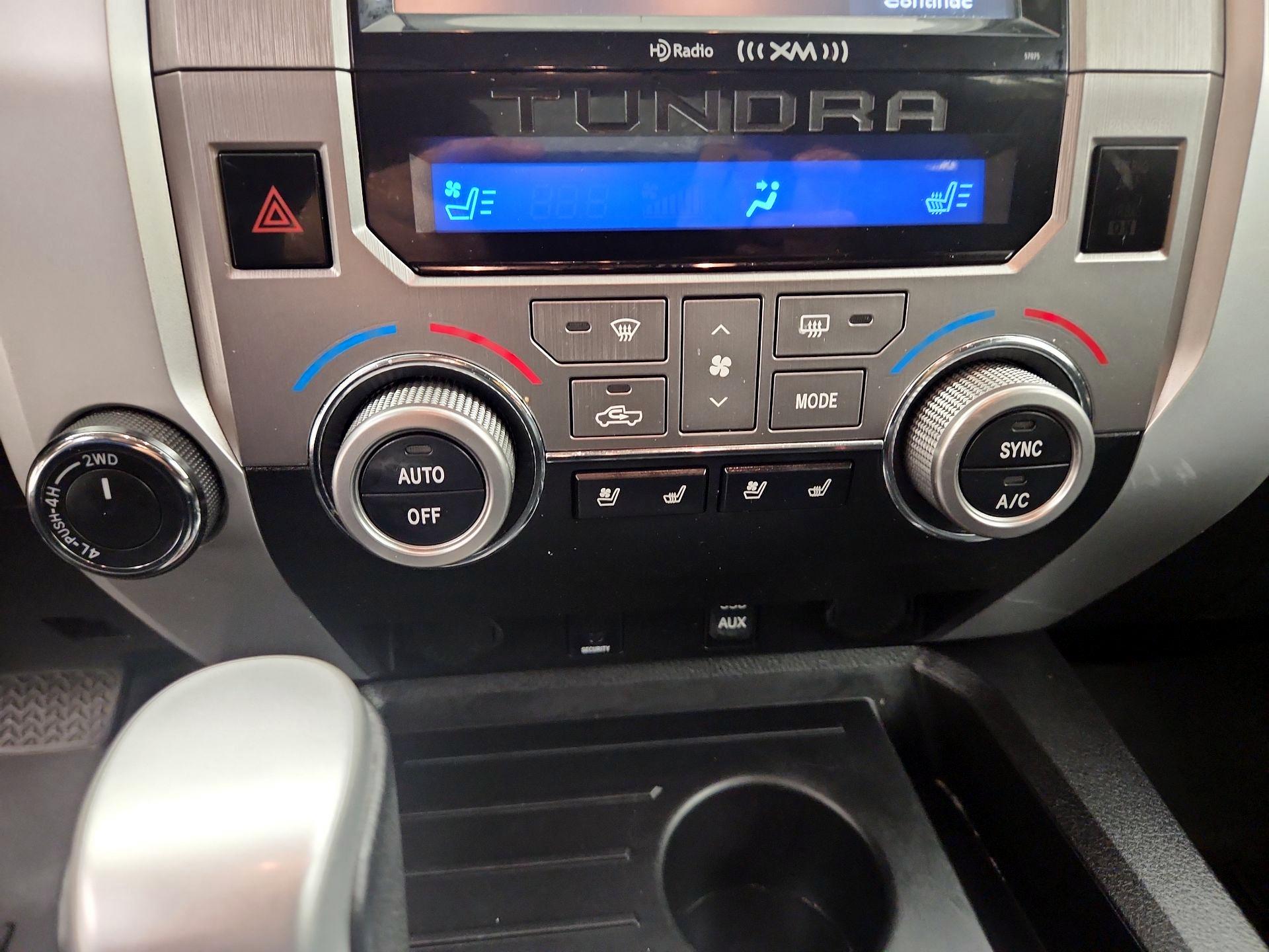 Thumbnail: 2015 Toyota Tundra - 16