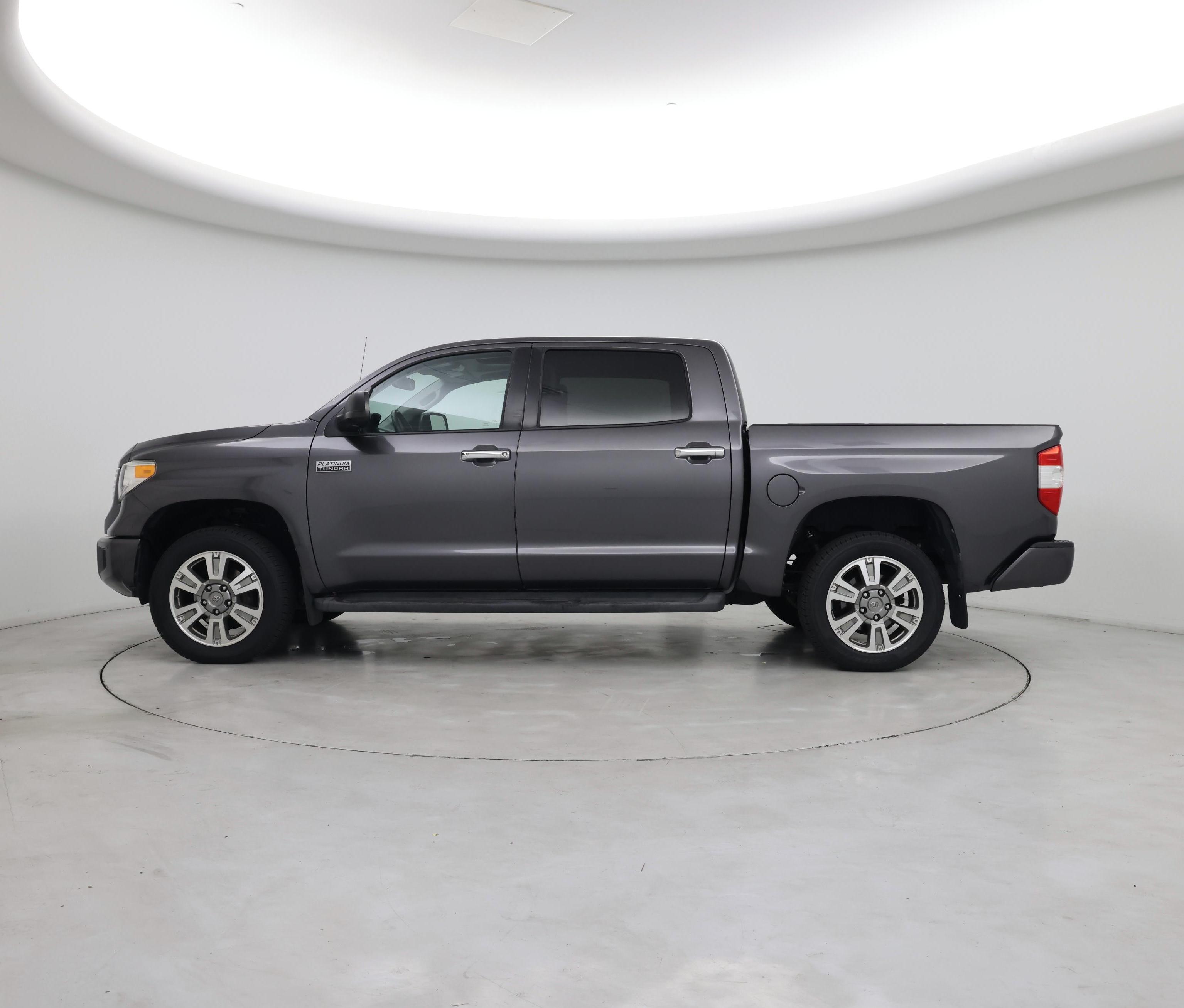 Thumbnail: 2015 Toyota Tundra - 3