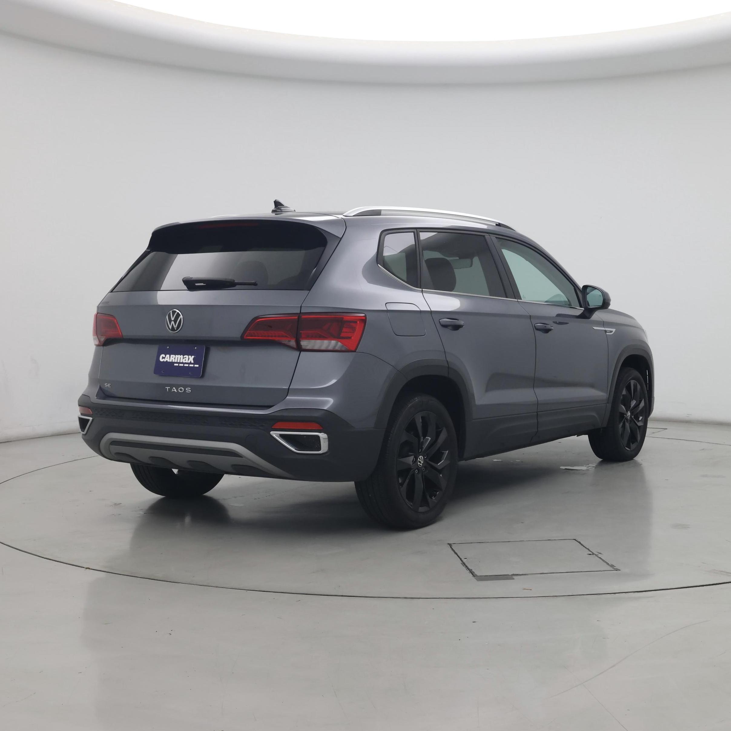 Thumbnail: 2022 Volkswagen Taos - 8