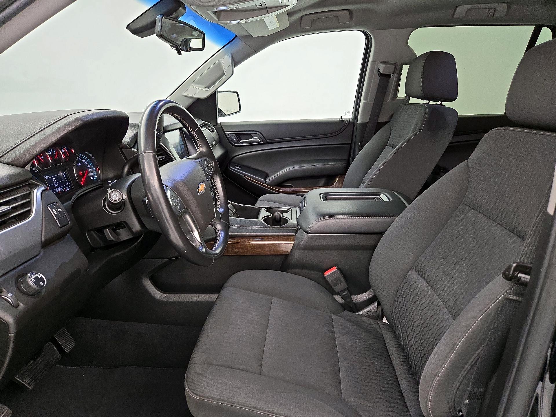 Thumbnail: 2019 Chevrolet Tahoe - 11