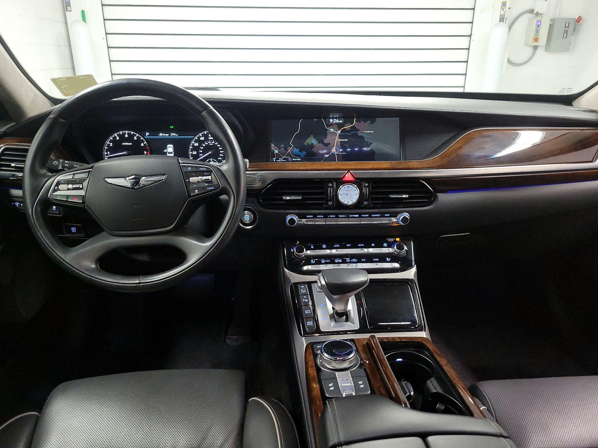 Thumbnail: 2019 Genesis G90 - 9