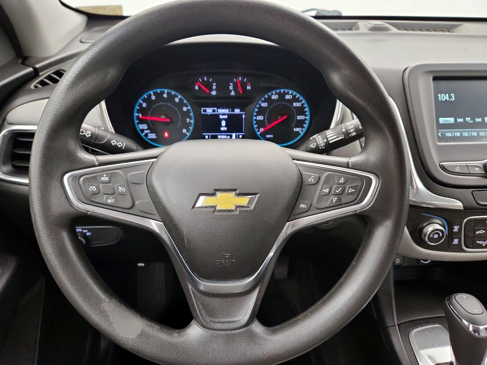 Thumbnail: 2018 Chevrolet Equinox - 10