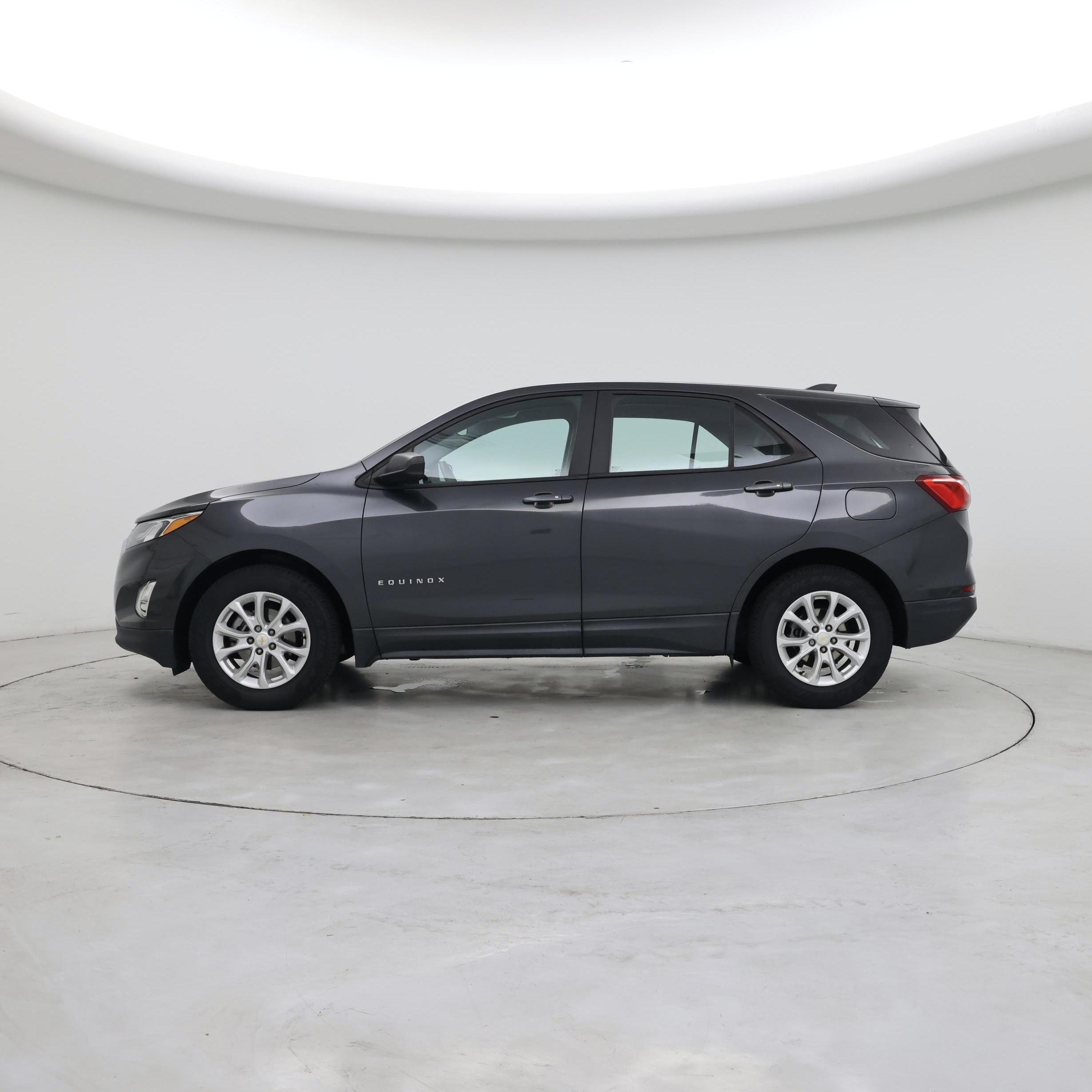 Thumbnail: 2018 Chevrolet Equinox - 3