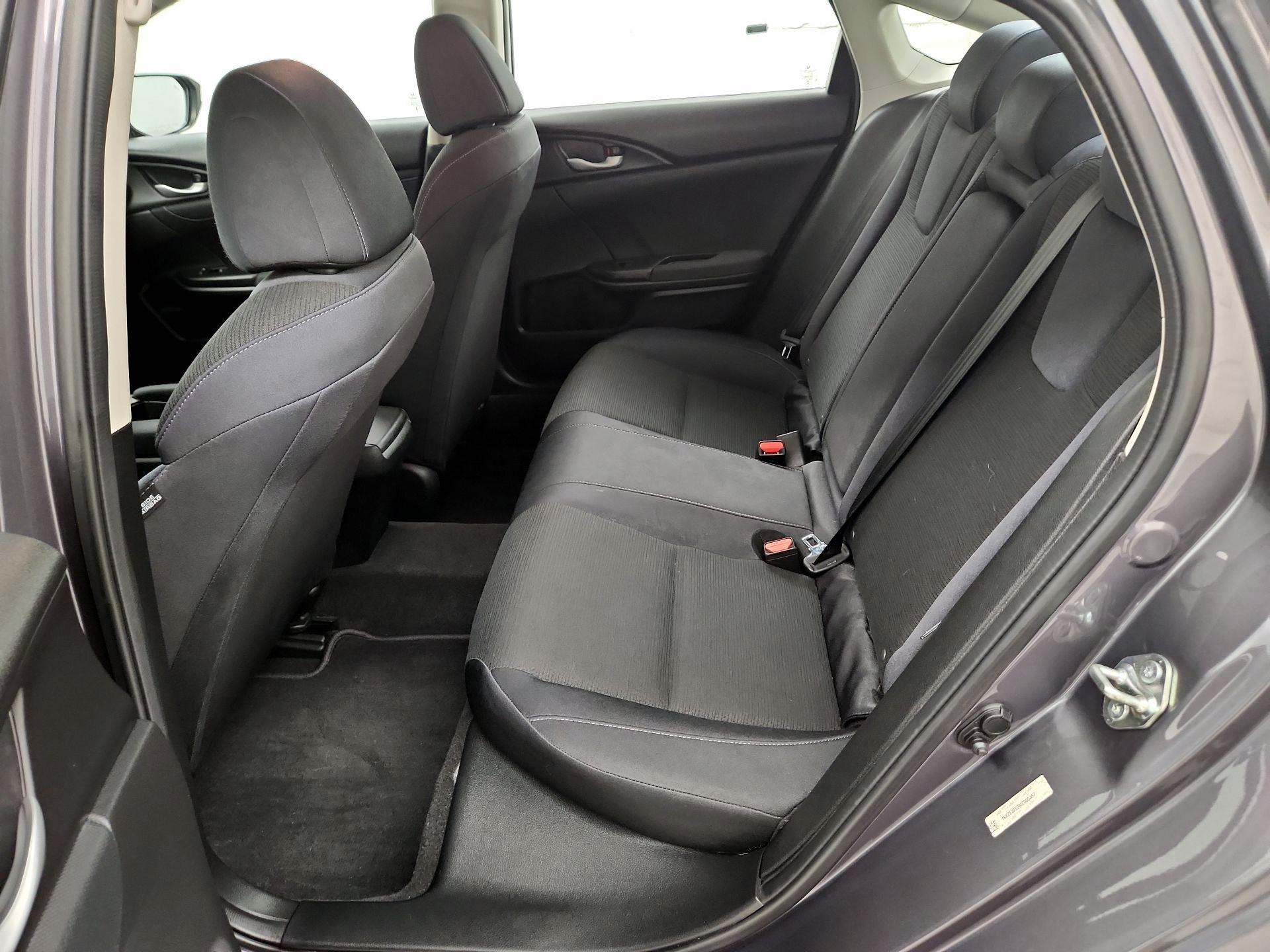 Thumbnail: 2021 Honda Insight - 19
