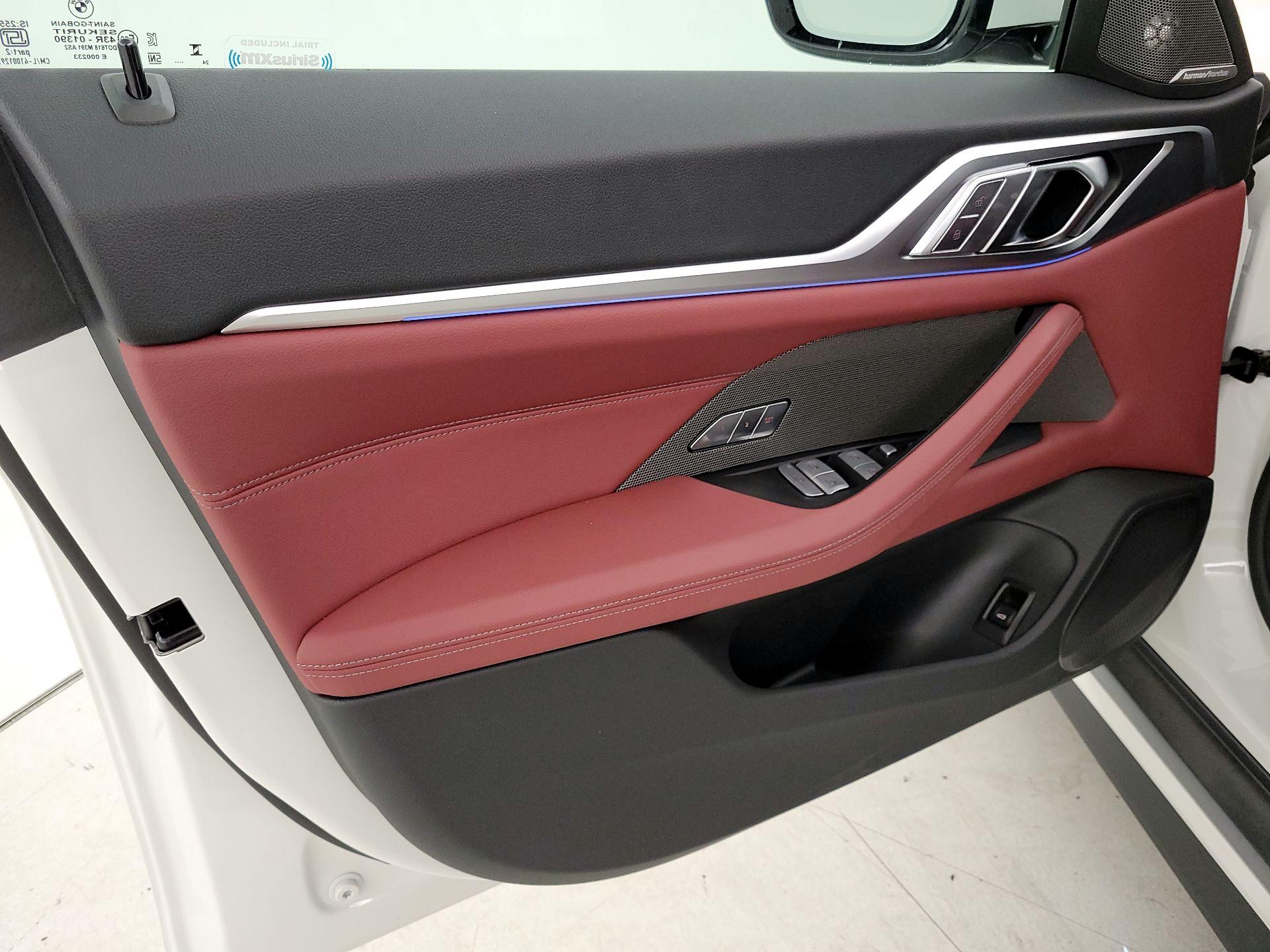 Thumbnail: 2025 BMW i4 - 12
