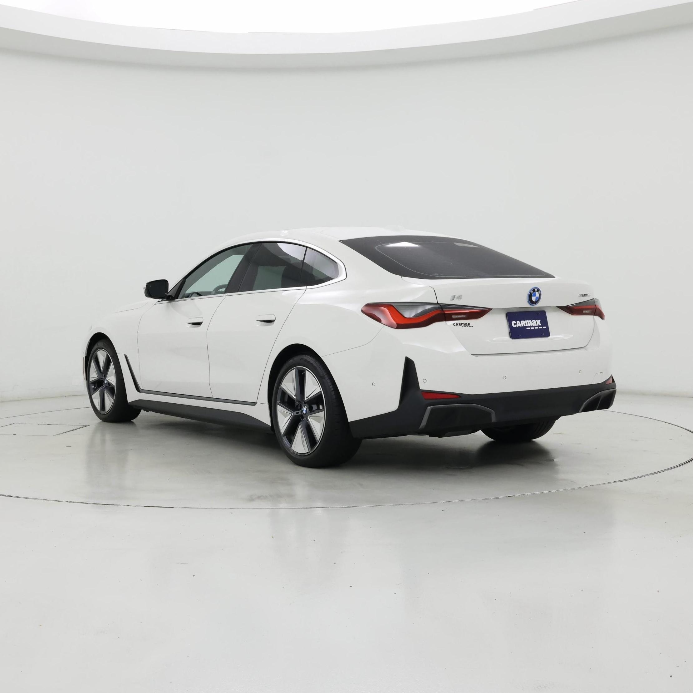 Thumbnail: 2025 BMW i4 - 2