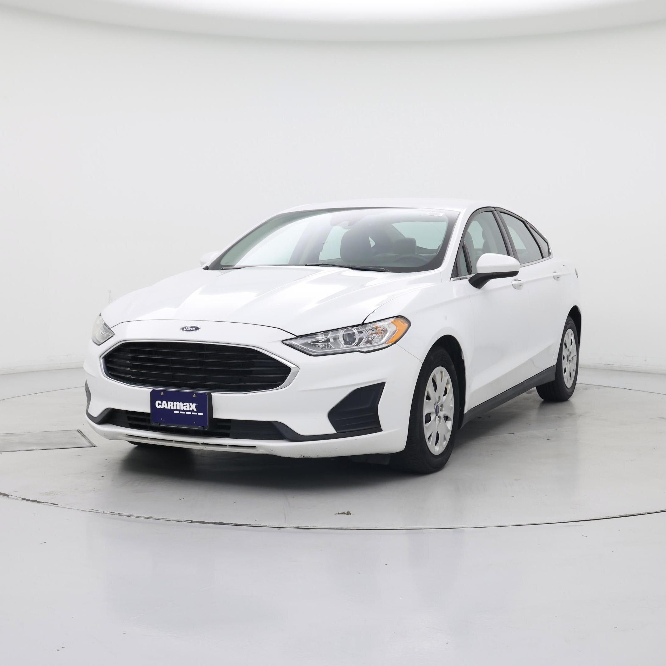 Thumbnail: 2020 Ford Fusion - 4