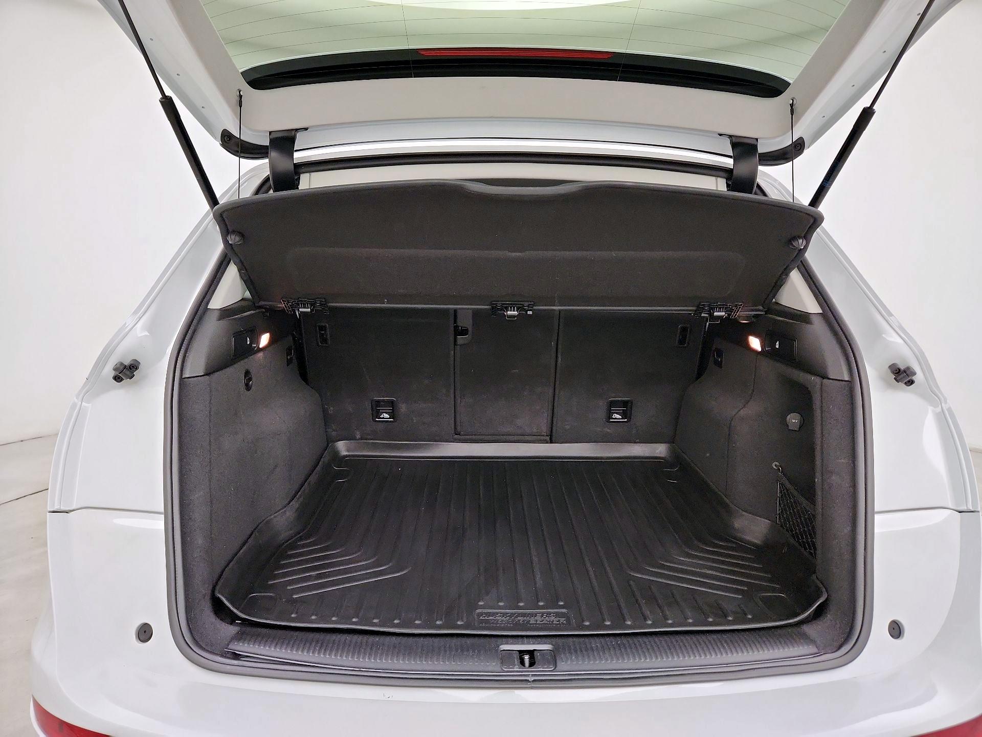 Thumbnail: 2016 Audi Q5 - 19