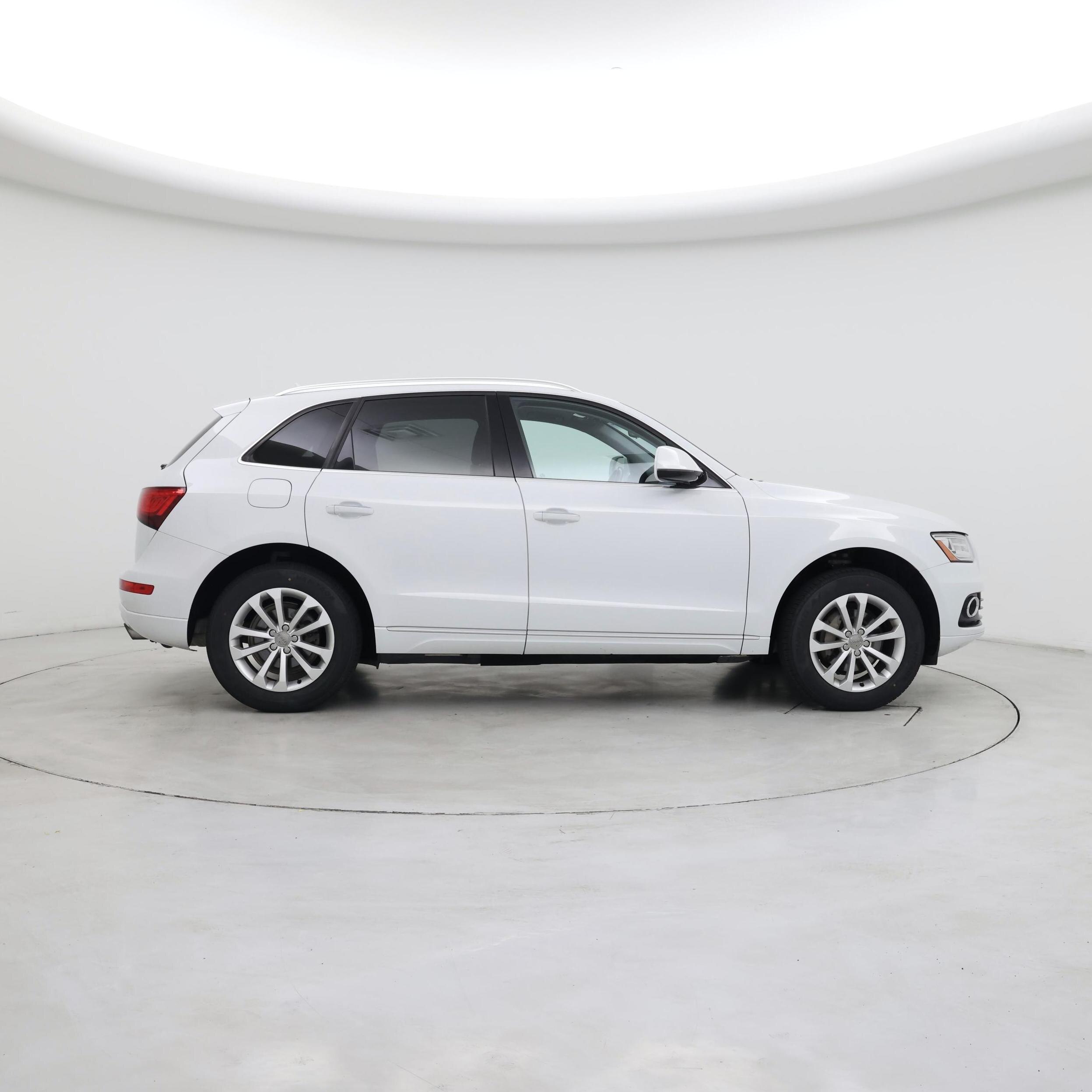 Thumbnail: 2016 Audi Q5 - 7