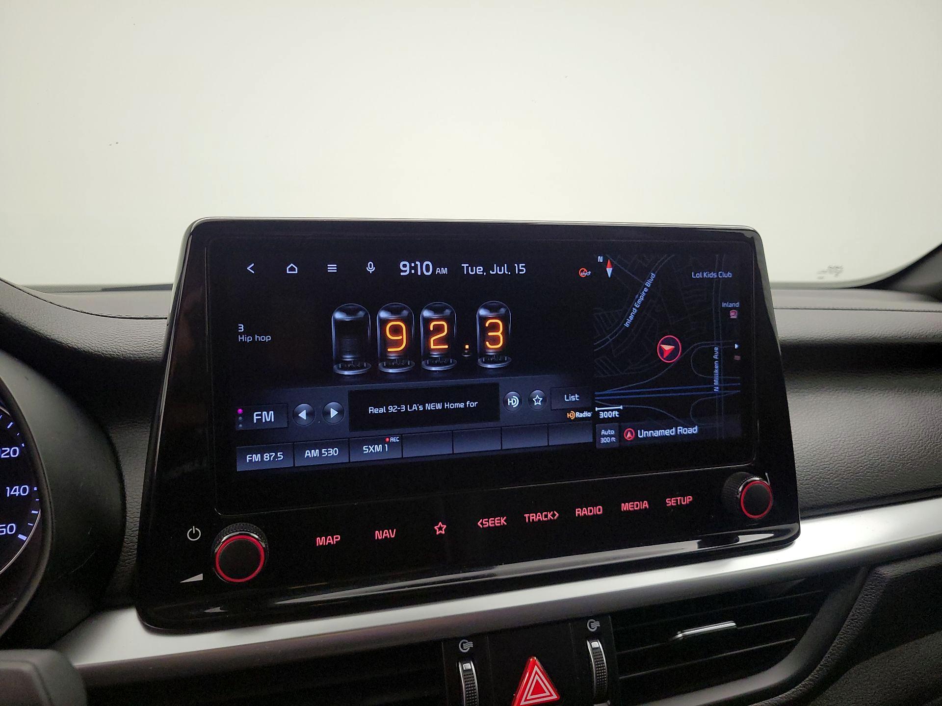 Thumbnail: 2022 Kia Forte - 16